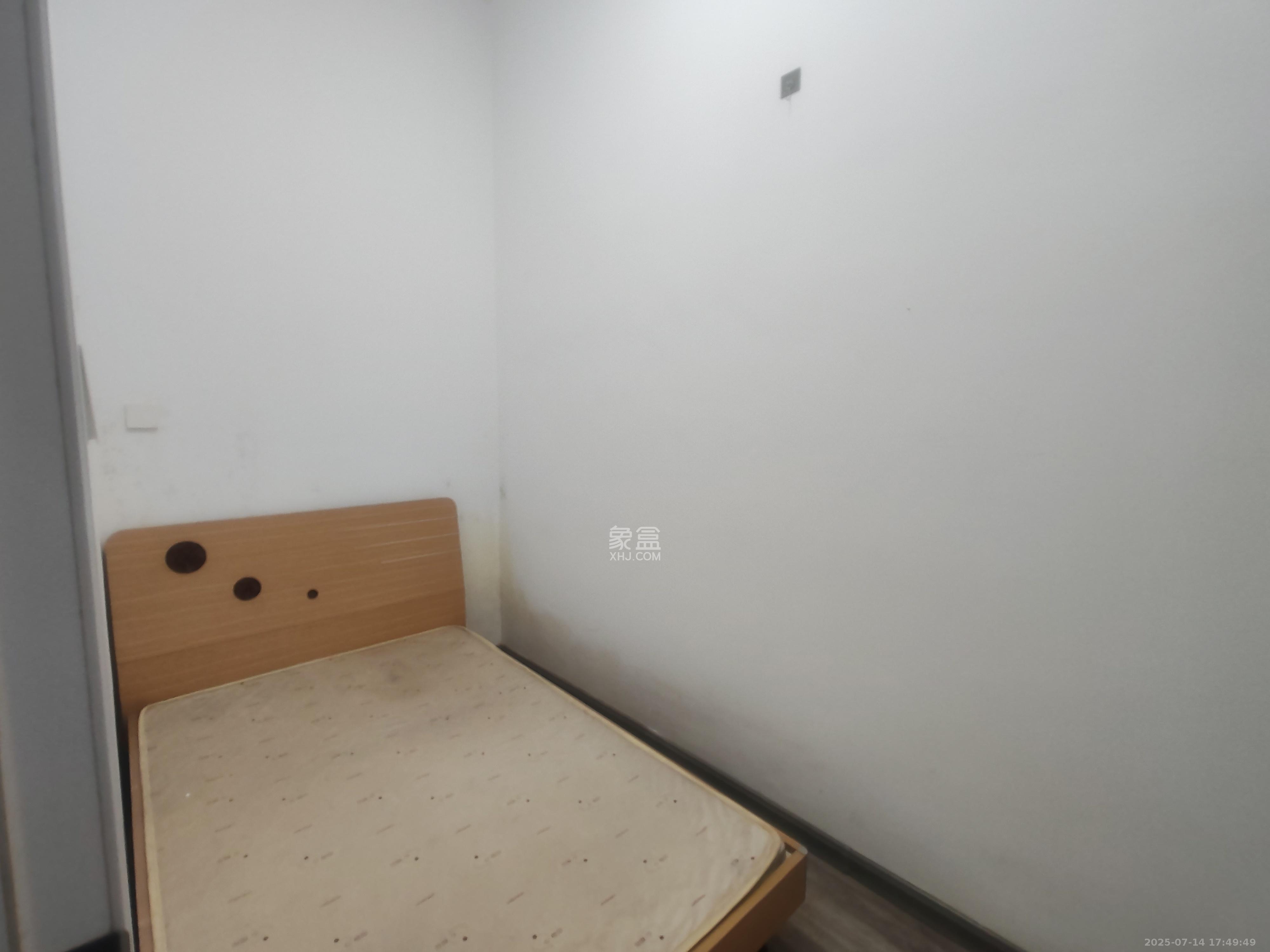 柠檬丽都   56.0㎡      1600.0元/月室内图