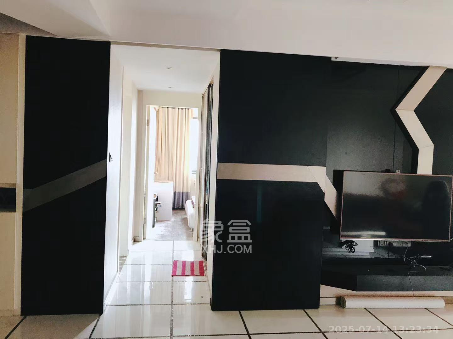 阳光锦城 2室2厅1卫 2800.0元/月 阳光锦城 2室2厅1卫 2800.0元/月室内图