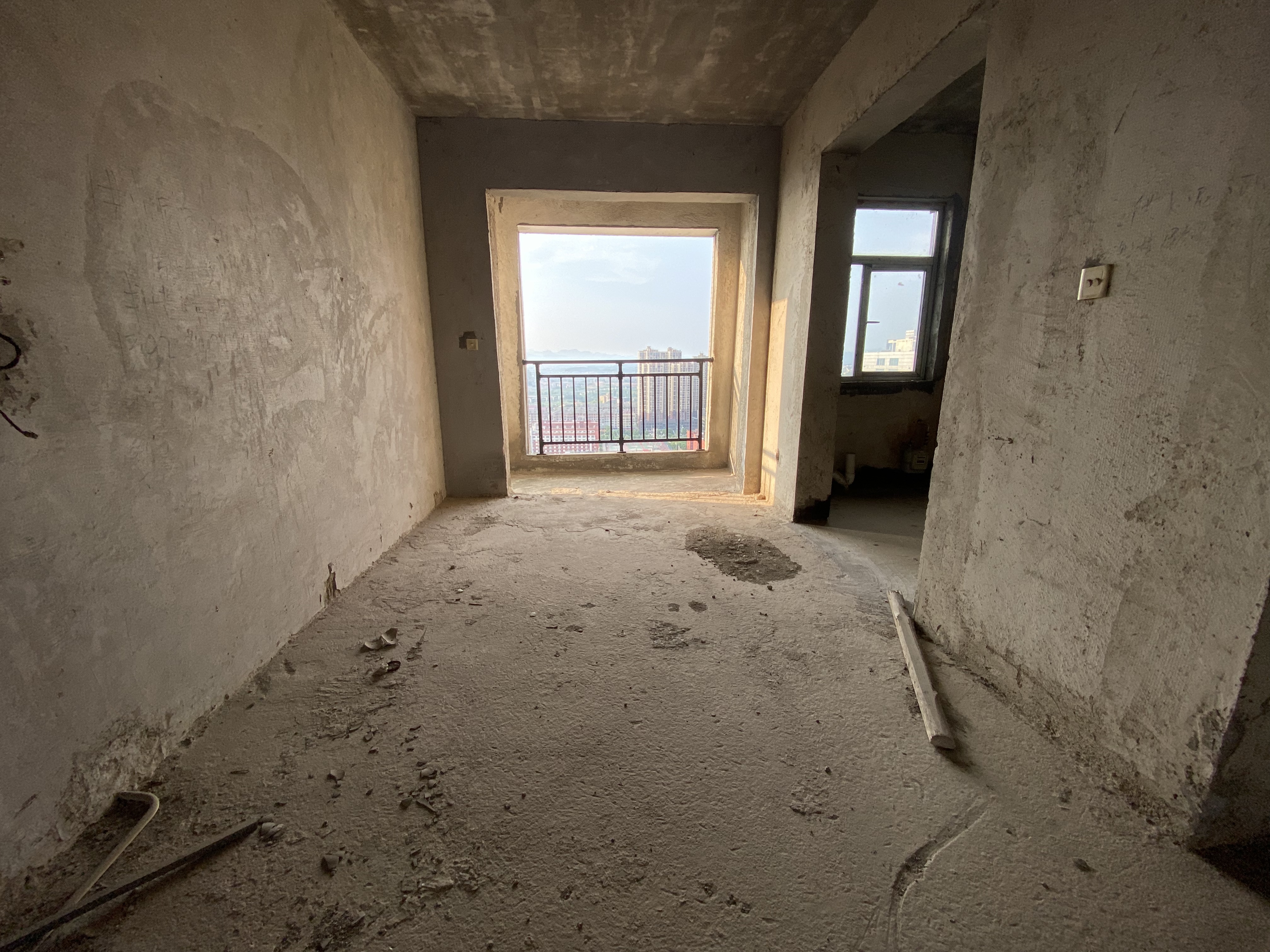 天地人和  3室2厅2卫    59.8万 天地人和  3室2厅2卫    59.8万客厅