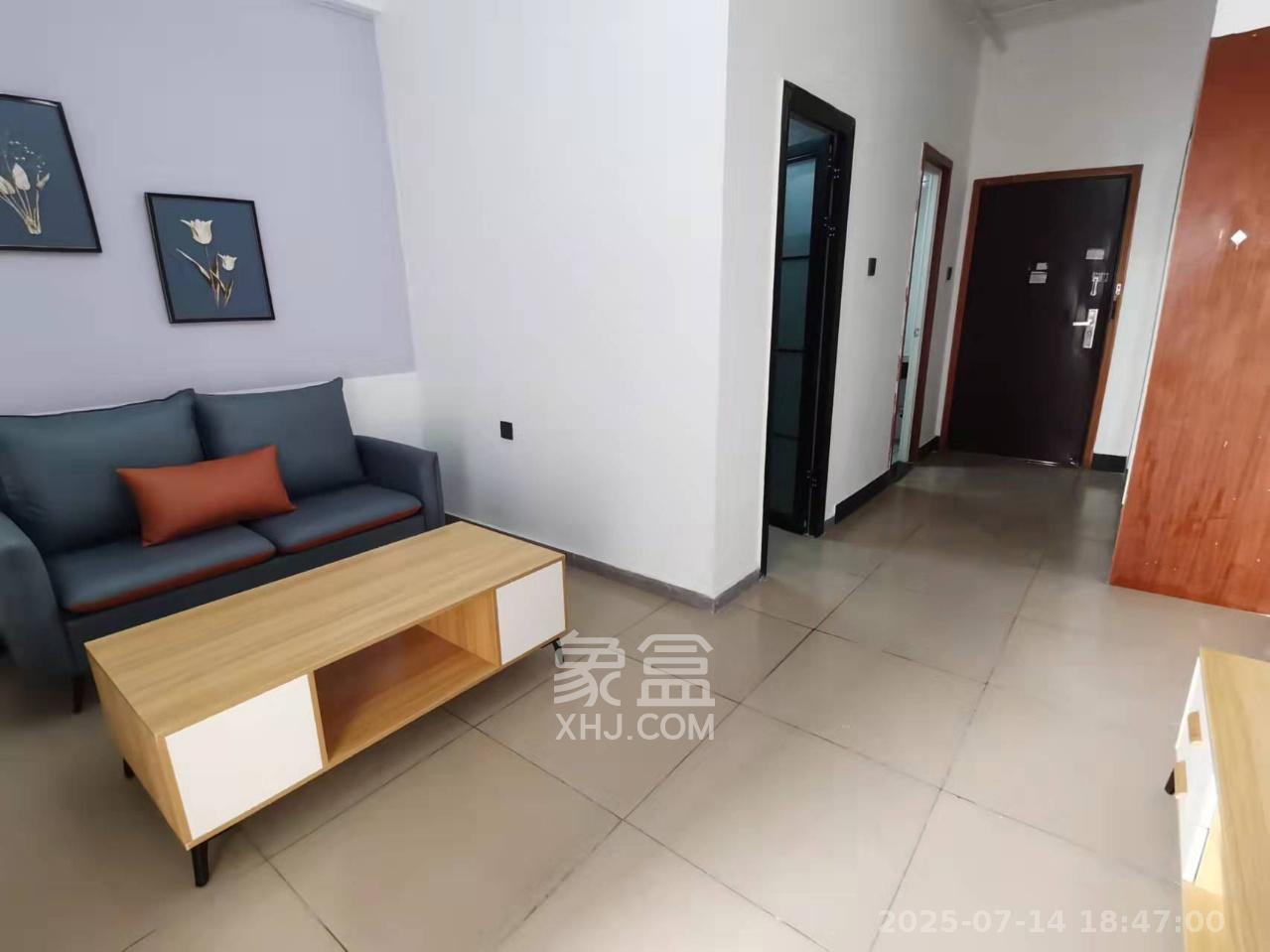 湘聚大厦  1室1厅1卫    1600.0元/月