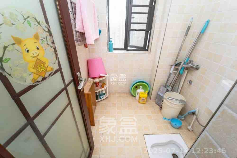 长房白沙湾  3室2厅2卫    3200.0元/月室内图