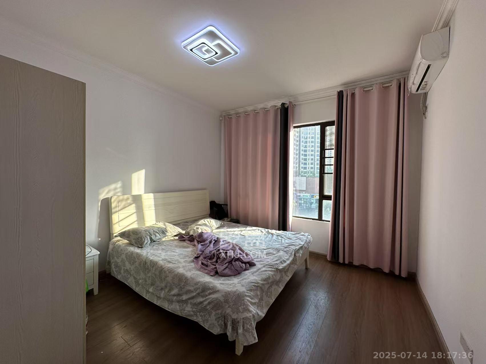 江山帝景雅典  3室2厅1卫    2500.0元/月 江山帝景雅典  3室2厅1卫    2500.0元/月