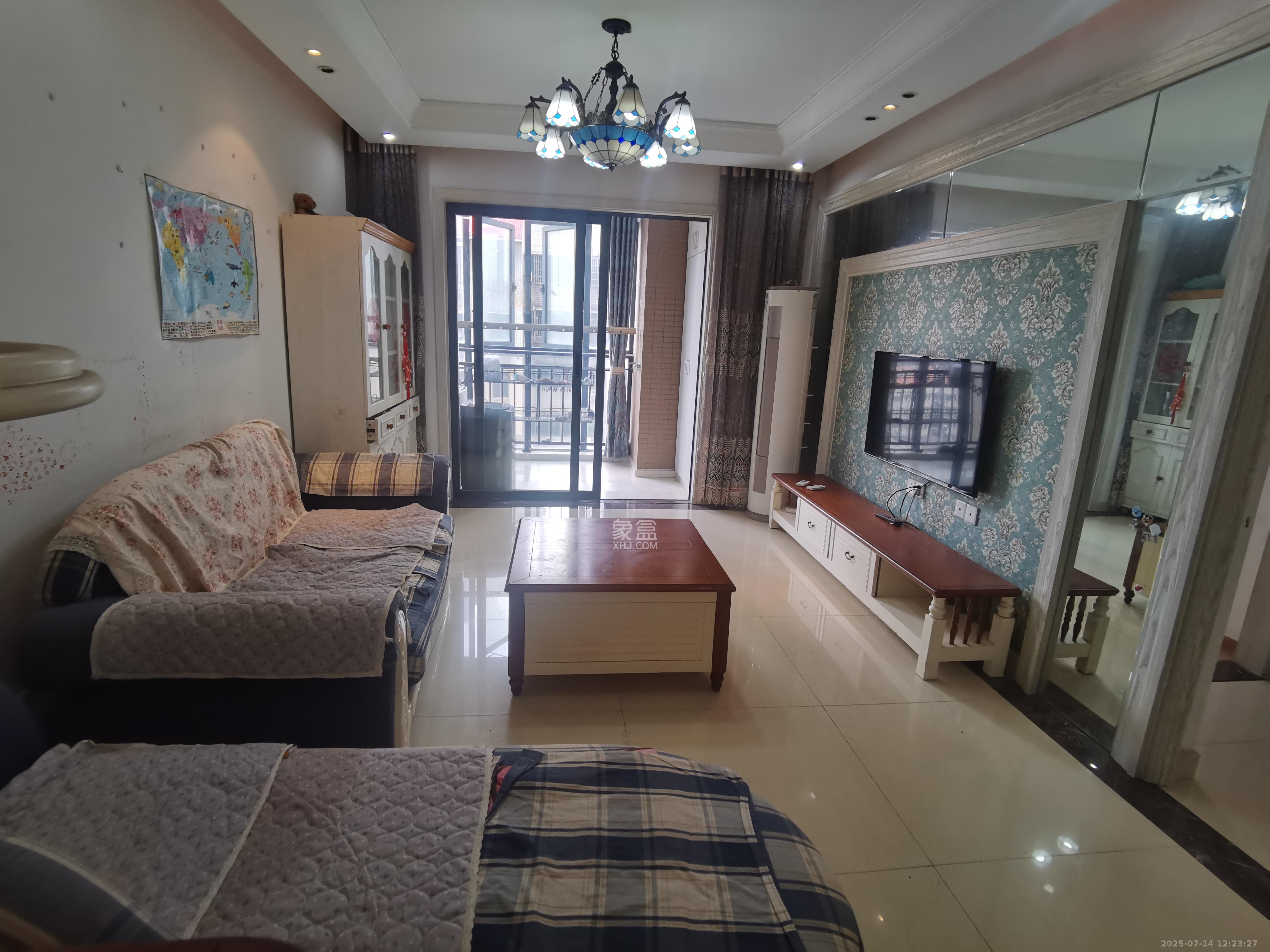 万博汇 2室2厅1卫 3200.0元/月 万博汇 2室2厅1卫 3200.0元/月室内图