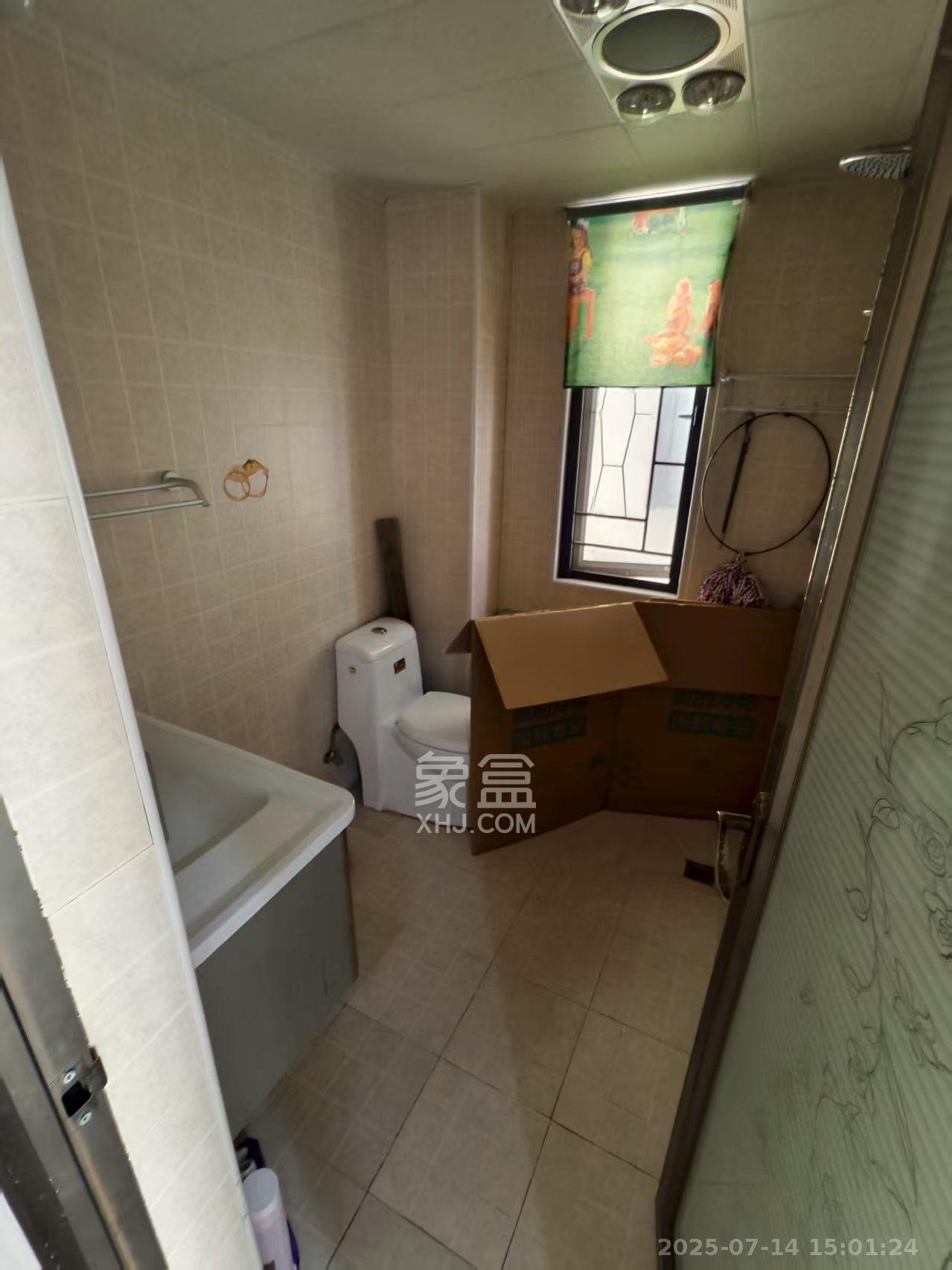 卓越蔚蓝海岸二期 3室2厅1卫 2800.0元/月 卓越蔚蓝海岸二期 3室2厅1卫 2800.0元/月室内图