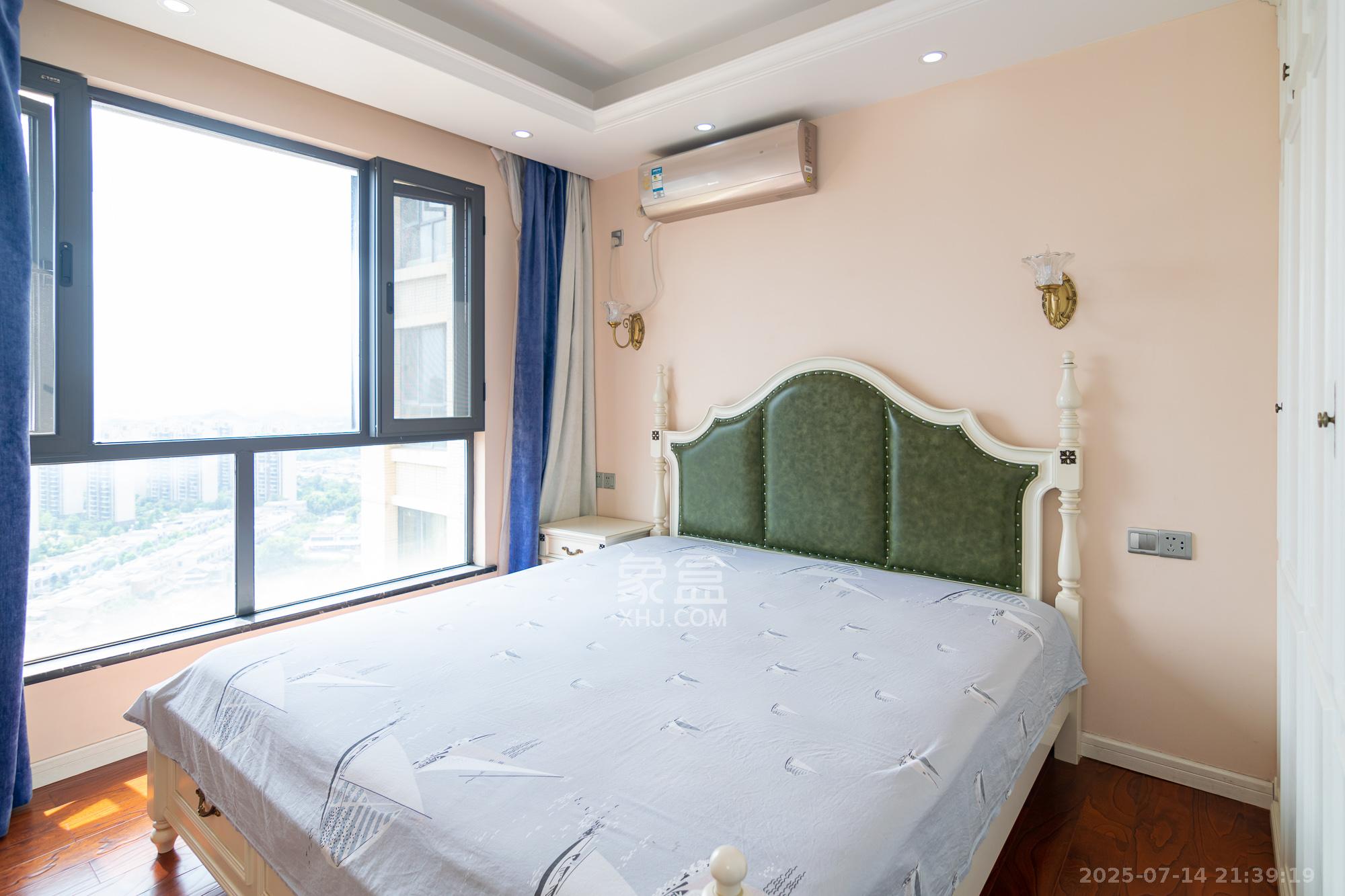 中粮自然天城 3室2厅1卫 68.0万 中粮自然天城 3室2厅1卫 68.0万卧室