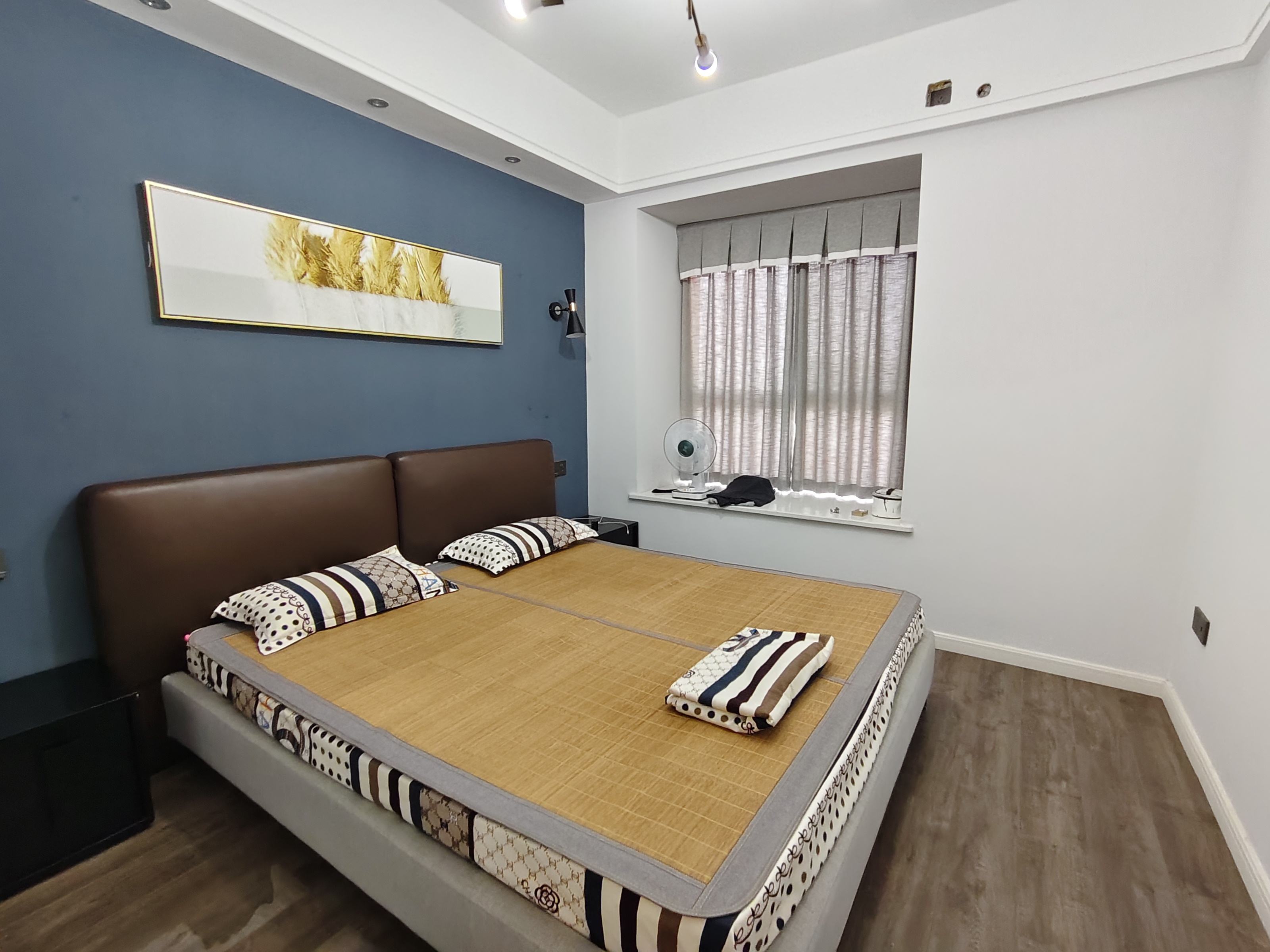 蓝海卧龙湾 3室2厅1卫 55.8万 蓝海卧龙湾 3室2厅1卫 55.8万室内图