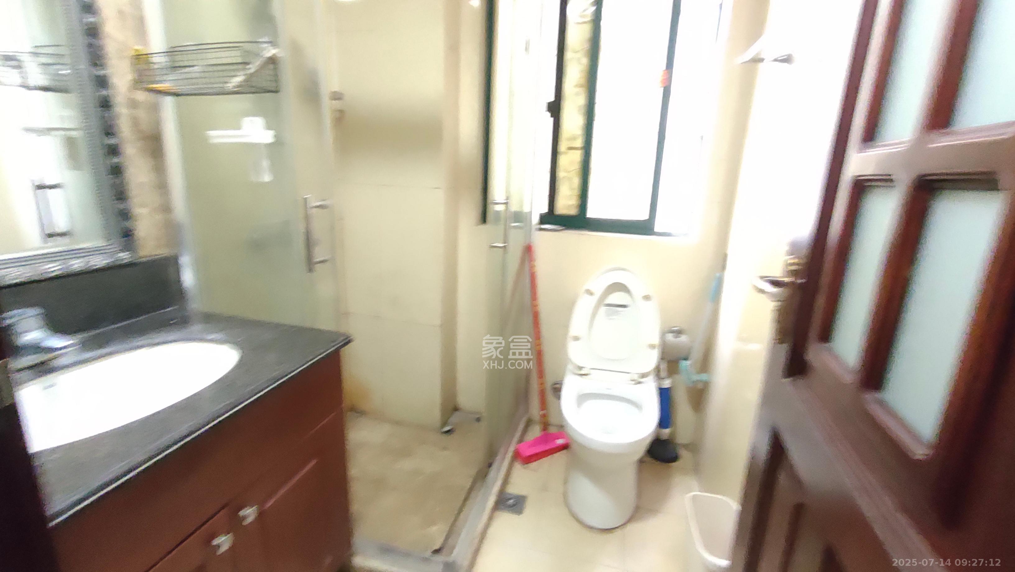 富基世纪公园 3室2厅1卫 1400.0元/月 富基世纪公园 3室2厅1卫 1400.0元/月室内图