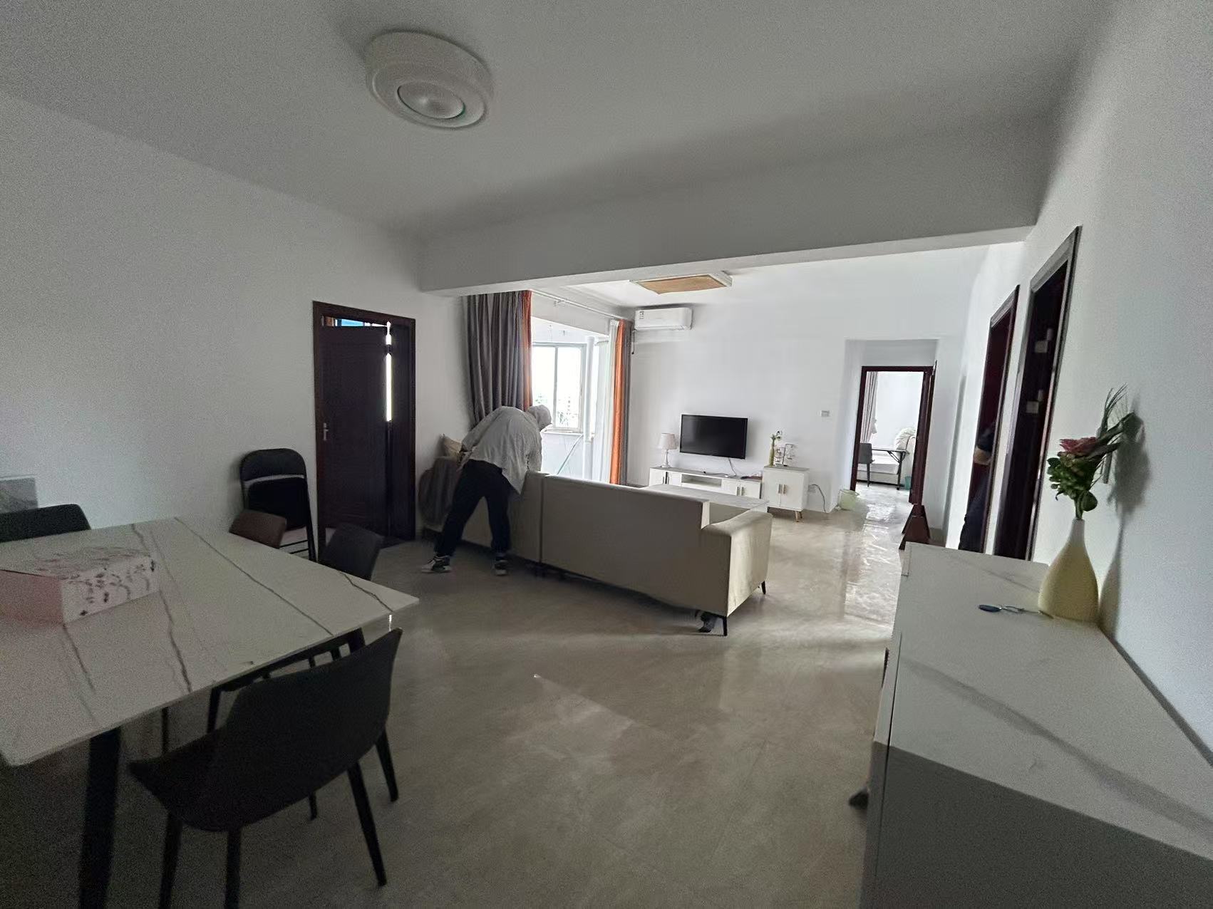 百金城小区 3室2厅2卫 3100.0元/月 百金城小区 3室2厅2卫 3100.0元/月室内图