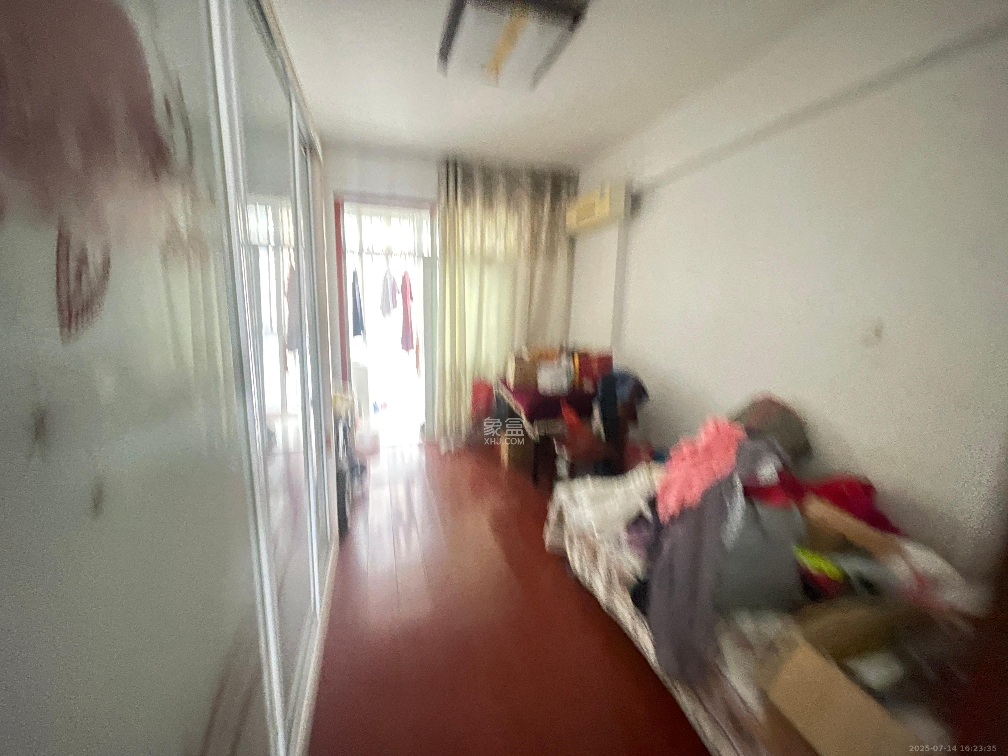 中房F联邦  4室2厅2卫    3200.0元/月 中房F联邦  4室2厅2卫    3200.0元/月室内图