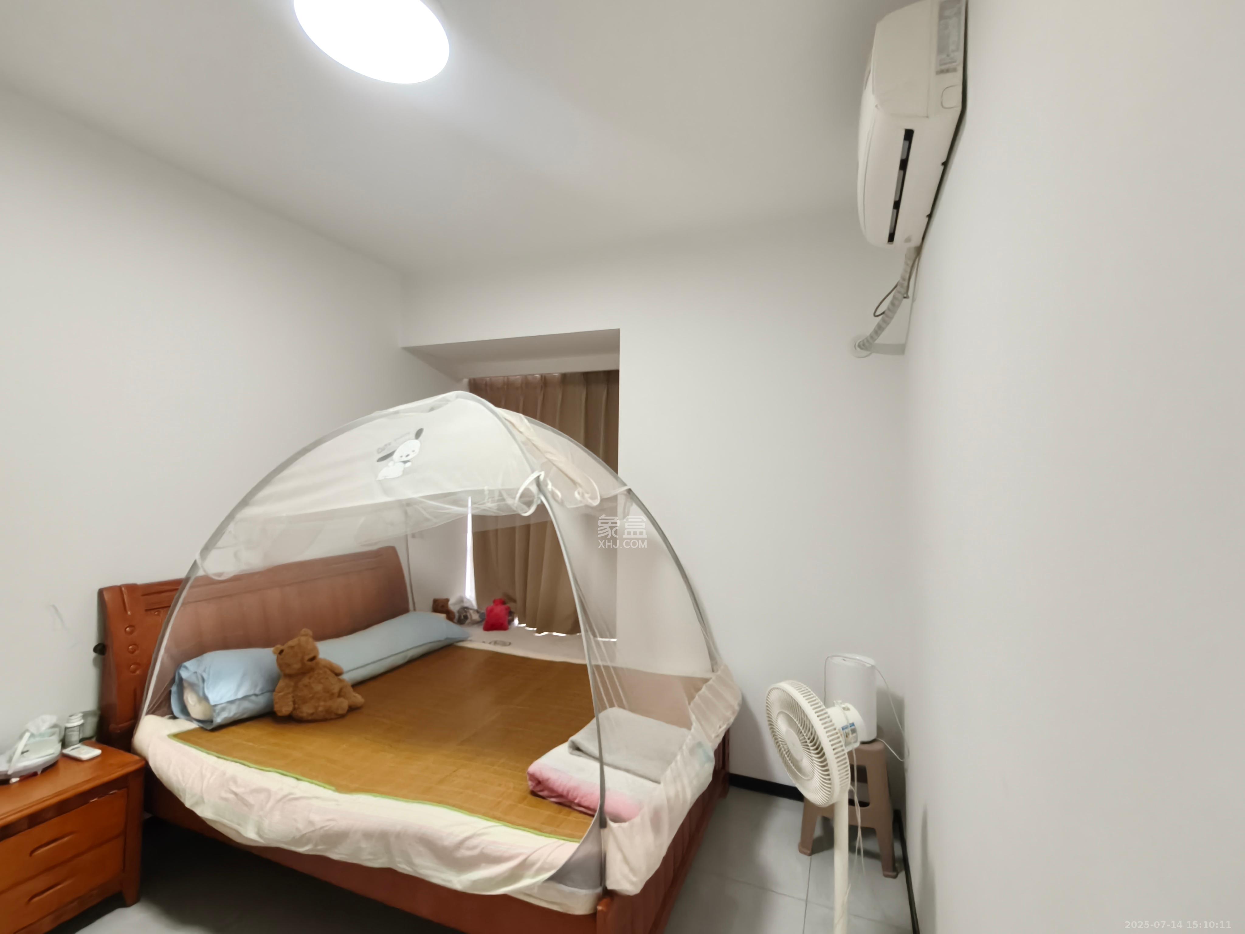 明昇壹城(明昇时代广场)二期  3室2厅2卫    2700.0元/月 明昇壹城(明昇时代广场)二期  3室2厅2卫    2700.0元/月室内图