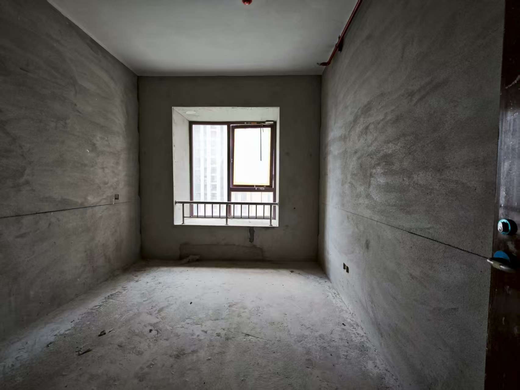 海航豪庭南苑  4室2厅3卫    422.0万 海航豪庭南苑  4室2厅3卫    422.0万室内图