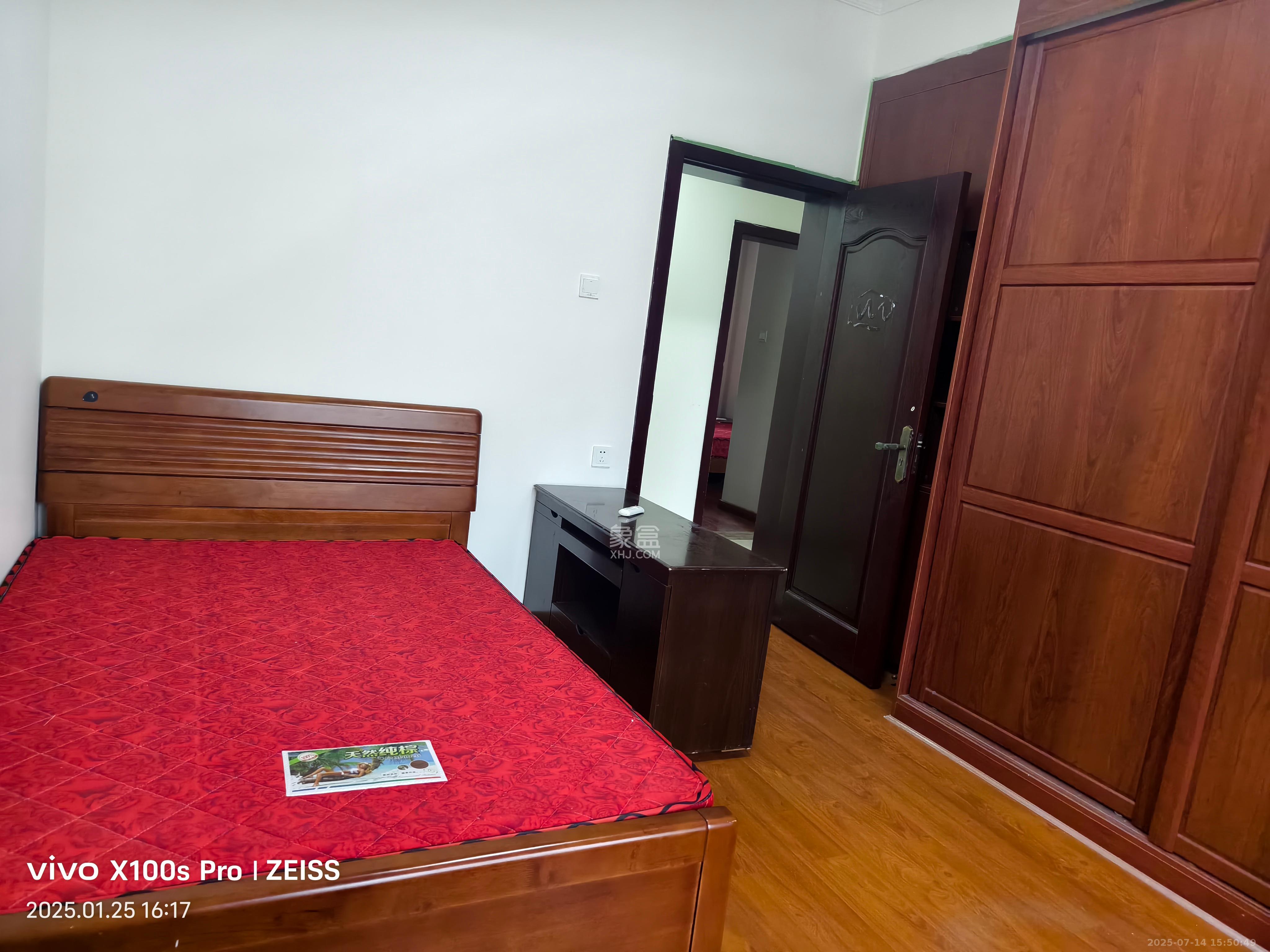 天城尚品  5室2厅2卫    4800.0元/月 天城尚品  5室2厅2卫    4800.0元/月