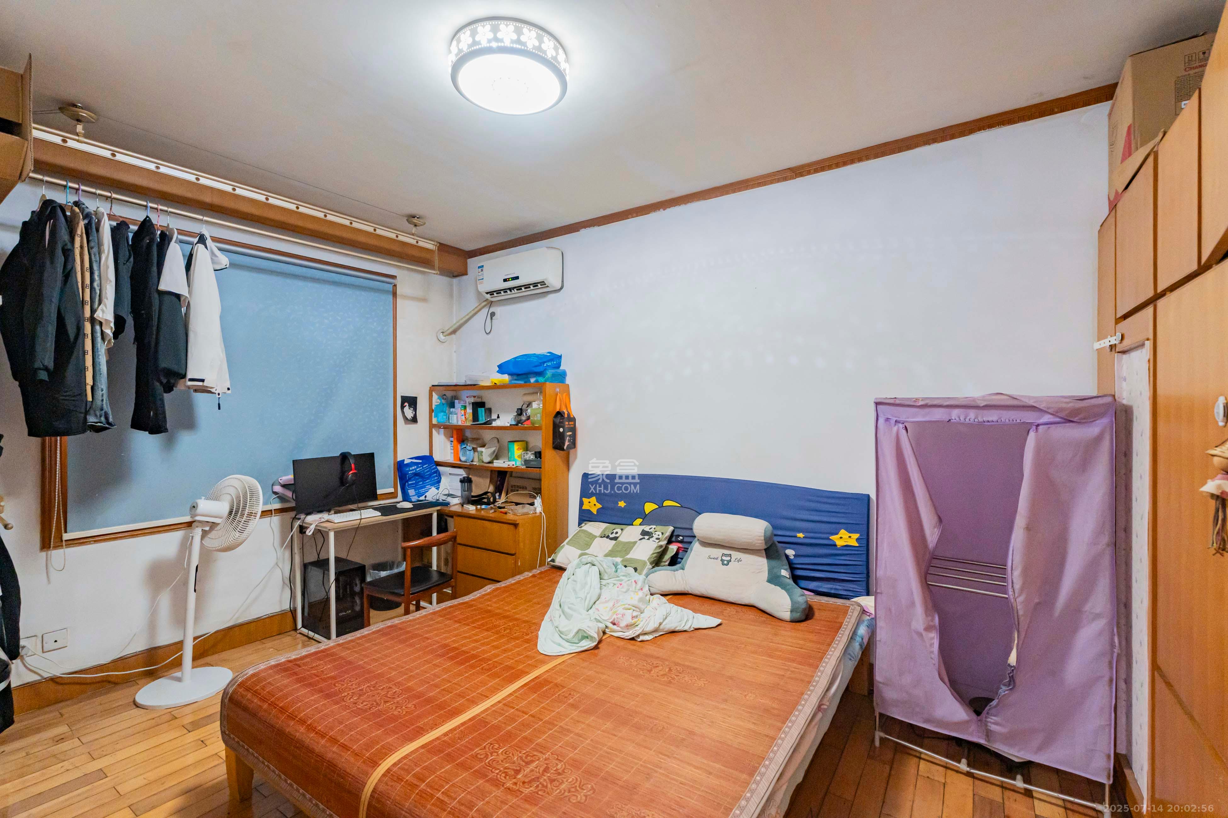 新奥燃气宿舍  2室2厅1卫    58.0万 新奥燃气宿舍  2室2厅1卫    58.0万卧室