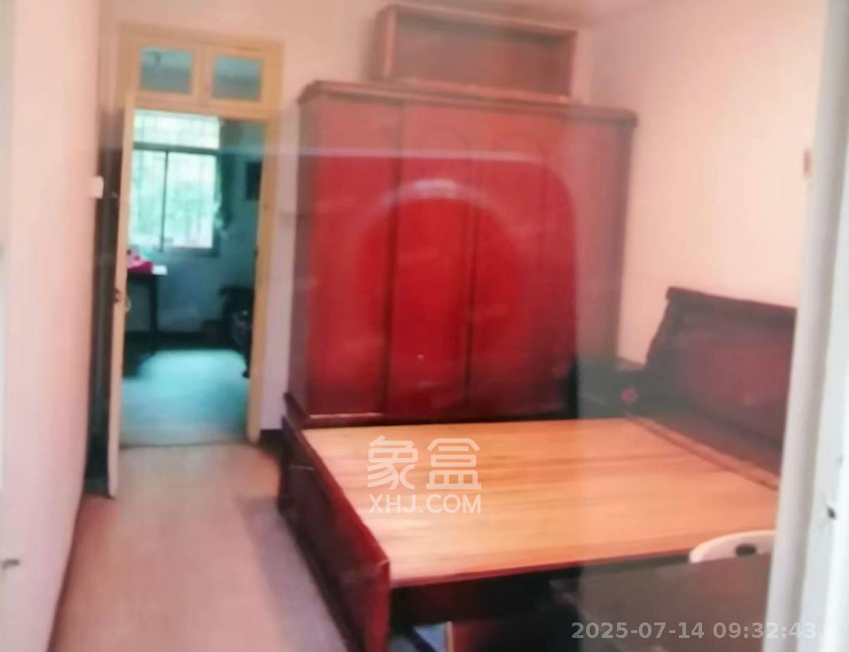 桂花二村 2室1厅1卫 2000.0元/月 桂花二村 2室1厅1卫 2000.0元/月室内图