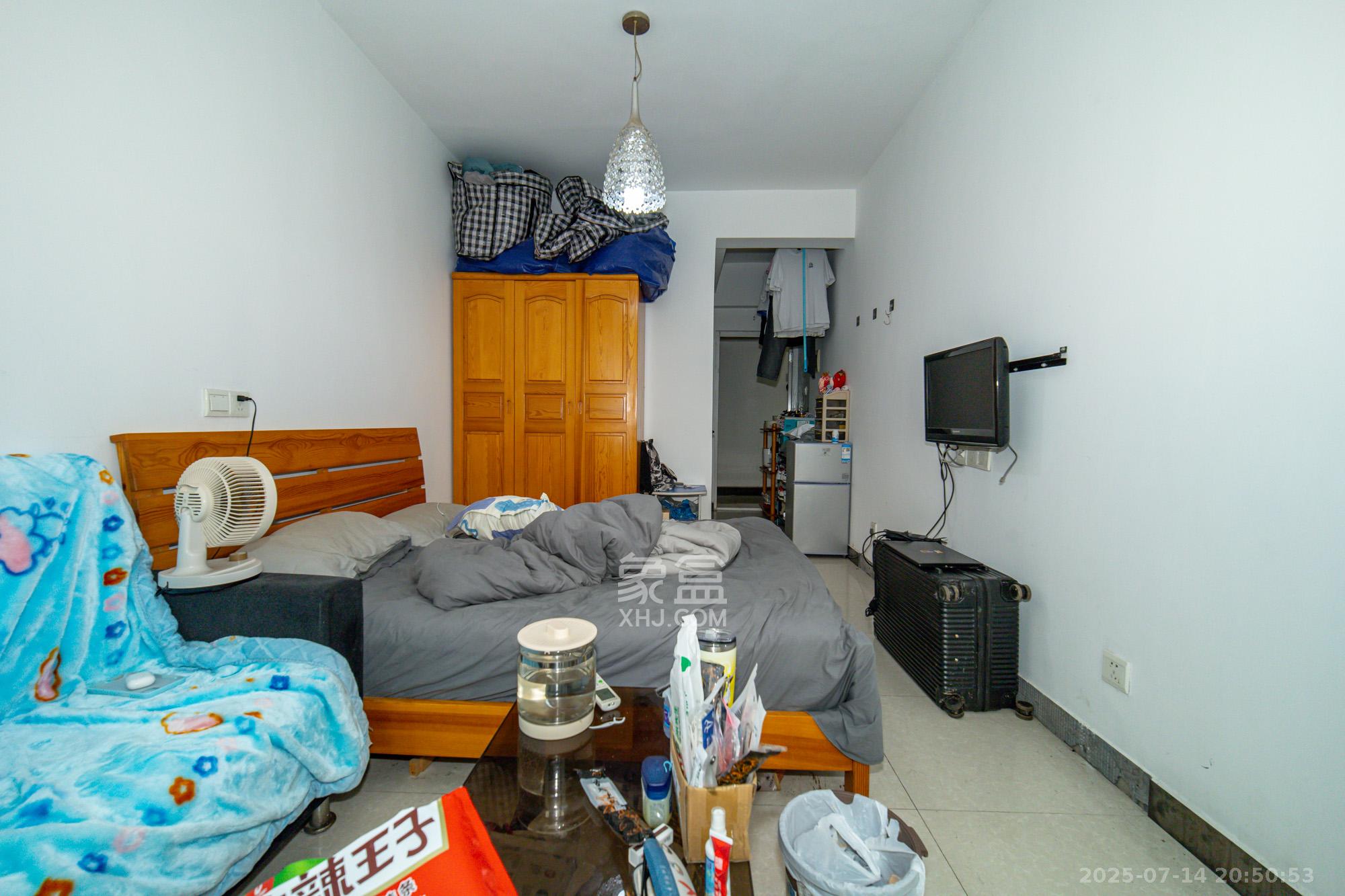 爱都(IDO)  1室1厅1卫    16.8万 爱都(IDO)  1室1厅1卫    16.8万客厅