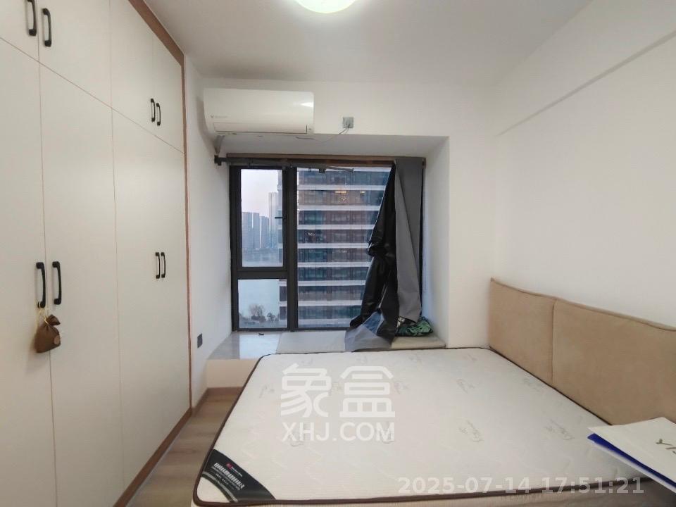 卓越浅水湾  2室1厅1卫   1600.00元/月室内图