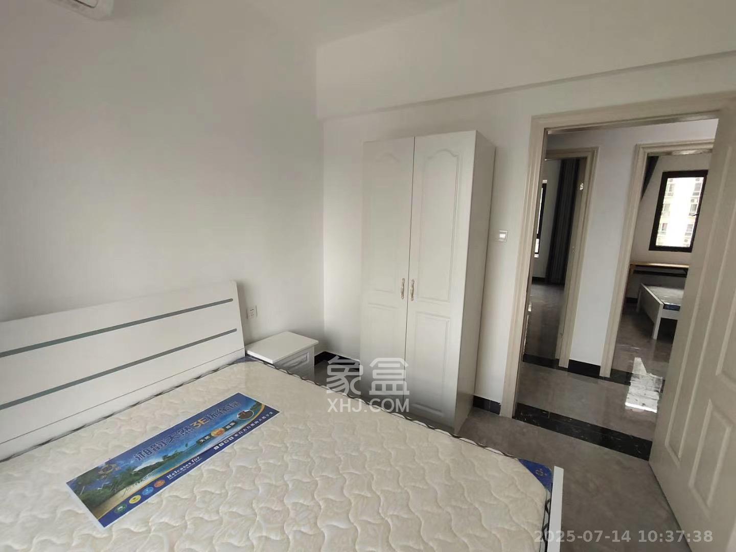 梅溪盛荟 5室2厅2卫 3800.0元/月 梅溪盛荟 5室2厅2卫 3800.0元/月室内图