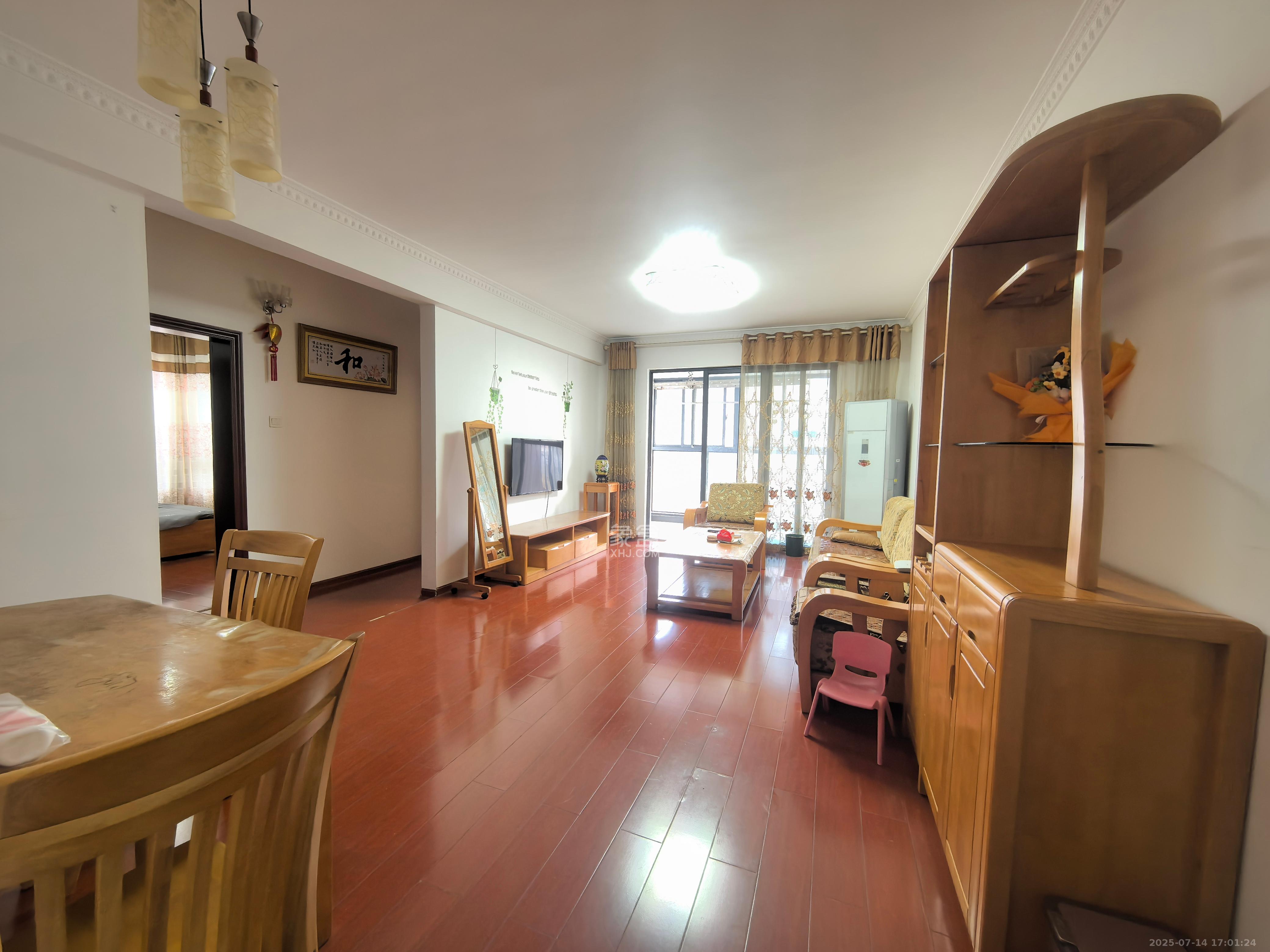 华润凤凰城二期 3室2厅1卫 1900.0元/月 华润凤凰城二期 3室2厅1卫 1900.0元/月室内图