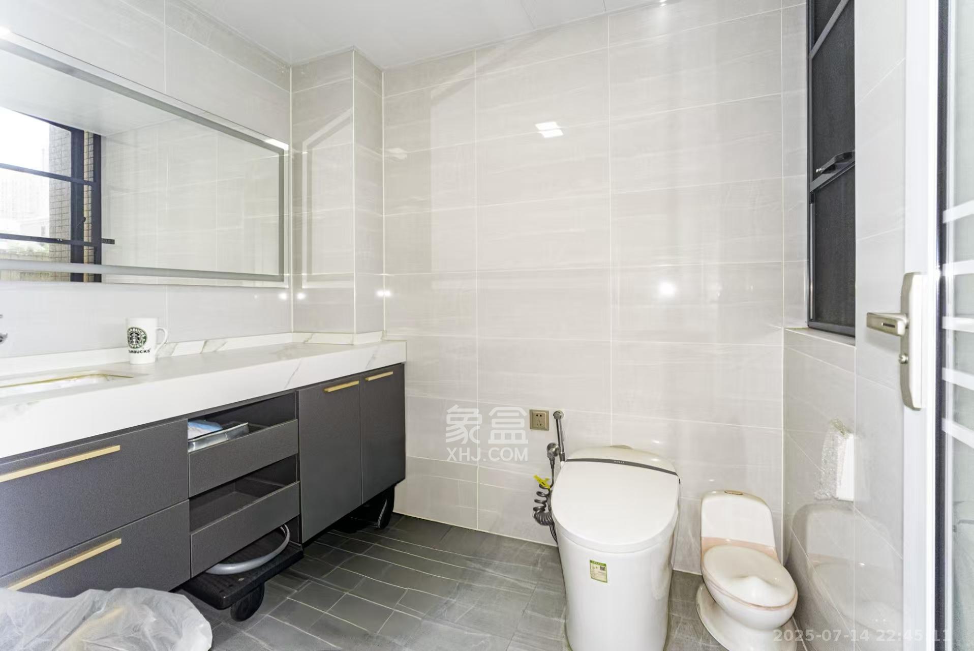 永宏万家里 4室2厅2卫 103.8万 永宏万家里 4室2厅2卫 103.8万卫生间