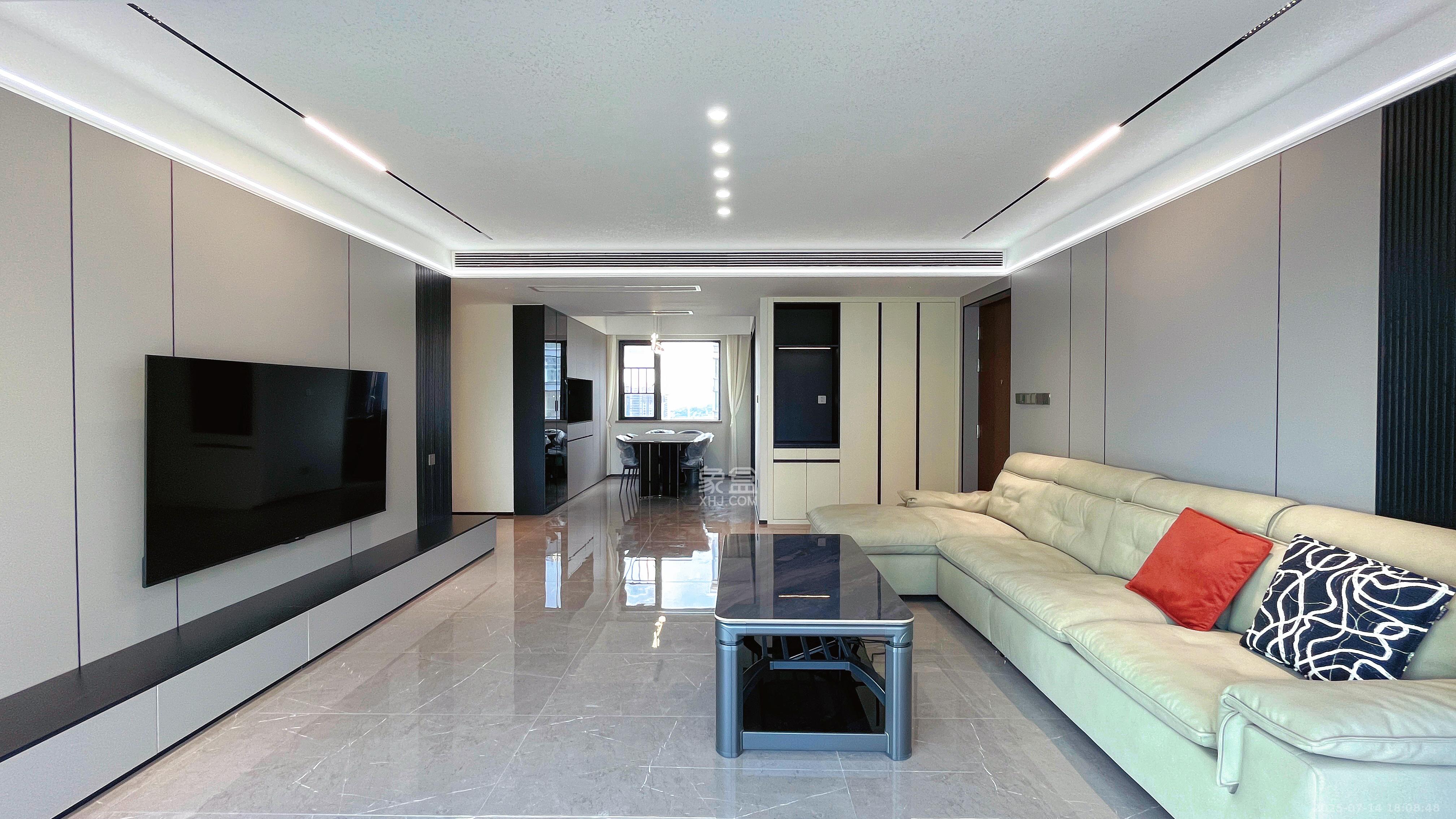 金地峯范 4室2厅2卫 4800.0元/月 金地峯范 4室2厅2卫 4800.0元/月室内图