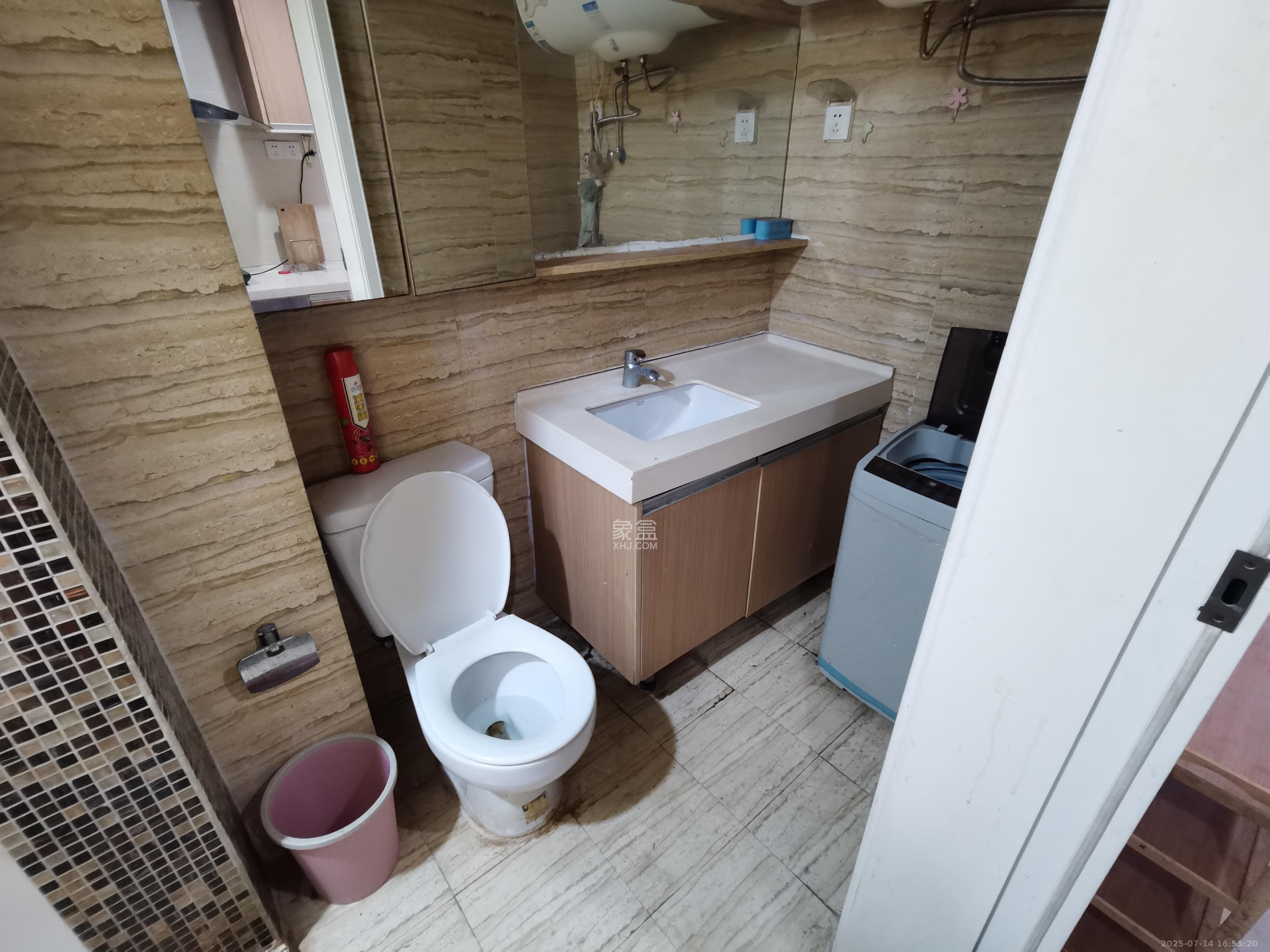 米兰春天  1室0厅1卫    1100.0元/月室内图