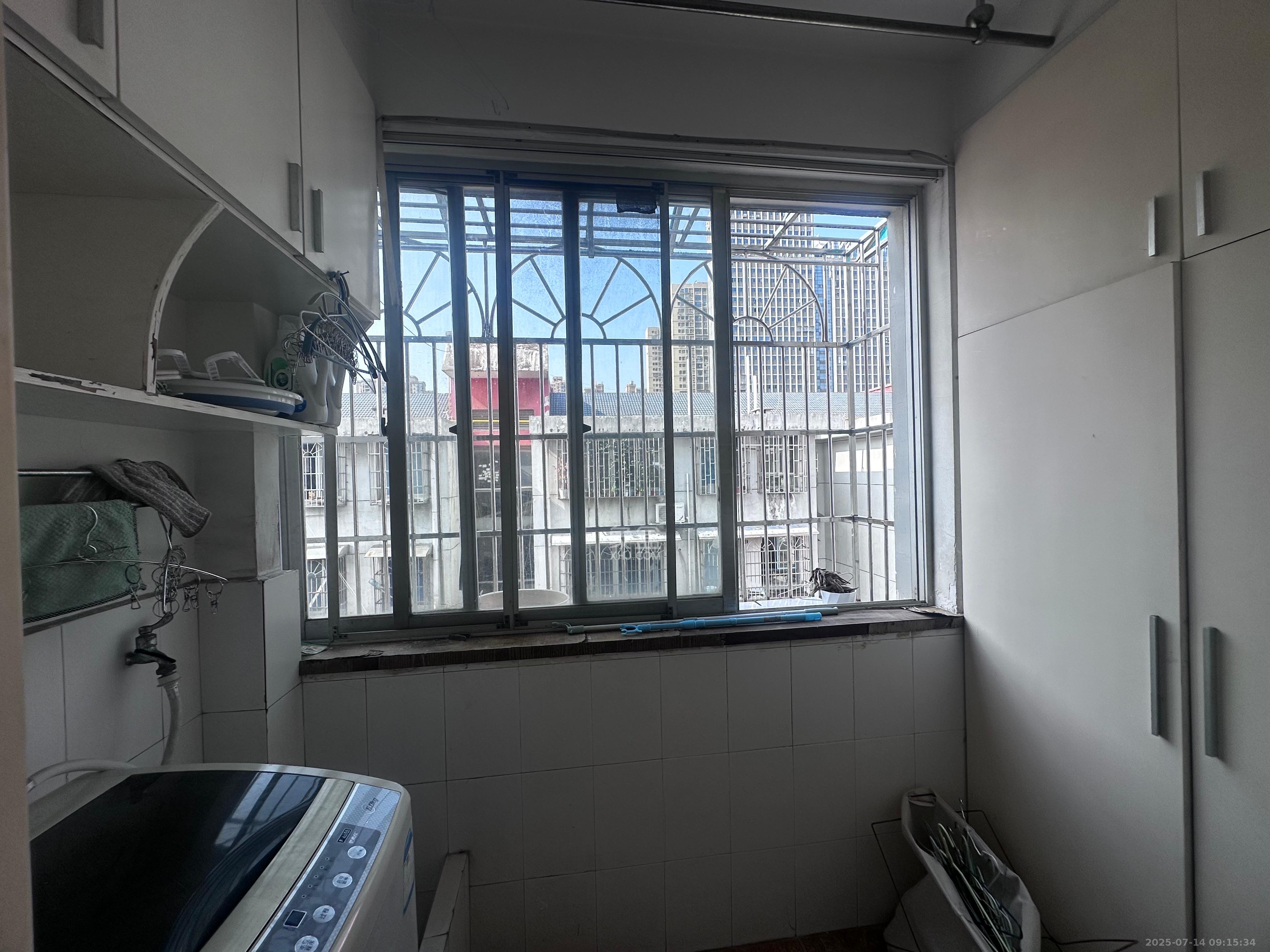 泰禹公馆  2室2厅1卫    1500.0元/月室内图