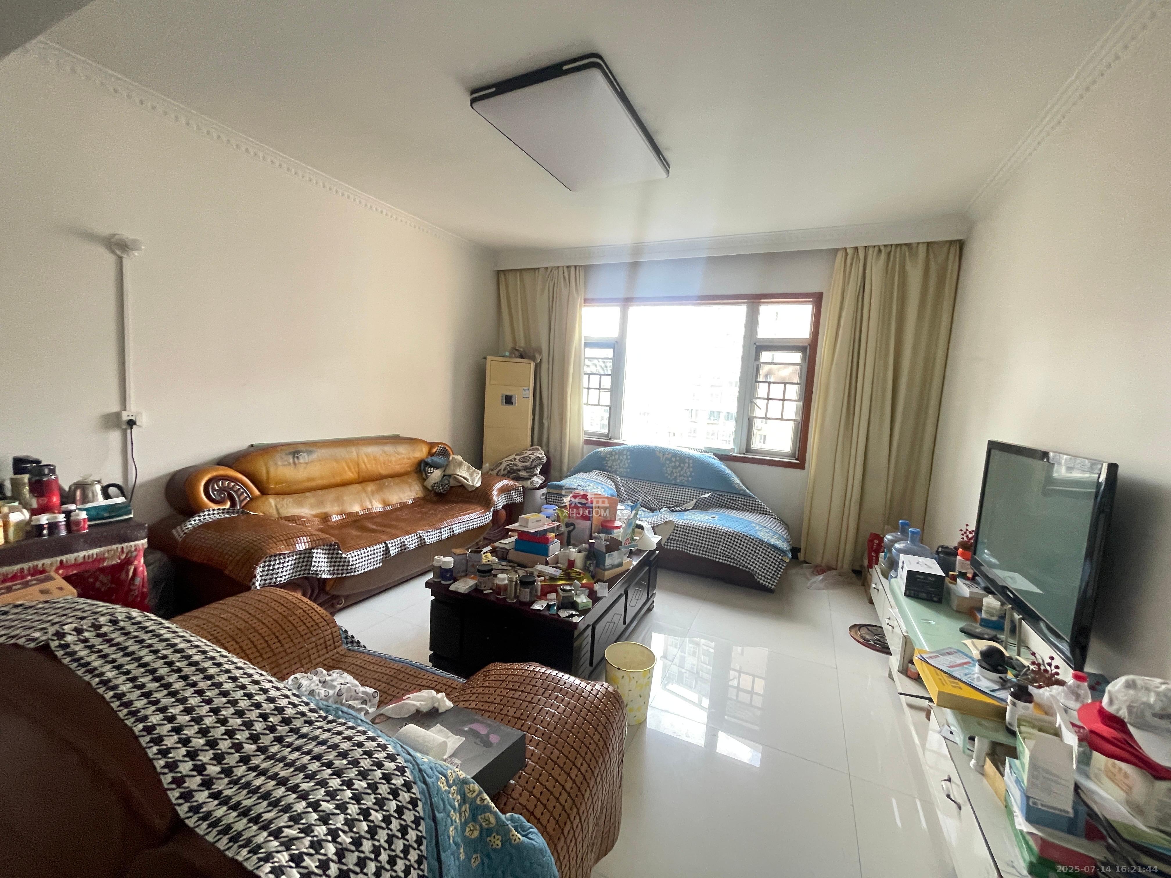 中房F联邦  4室2厅2卫    3200.0元/月 中房F联邦  4室2厅2卫    3200.0元/月室内图