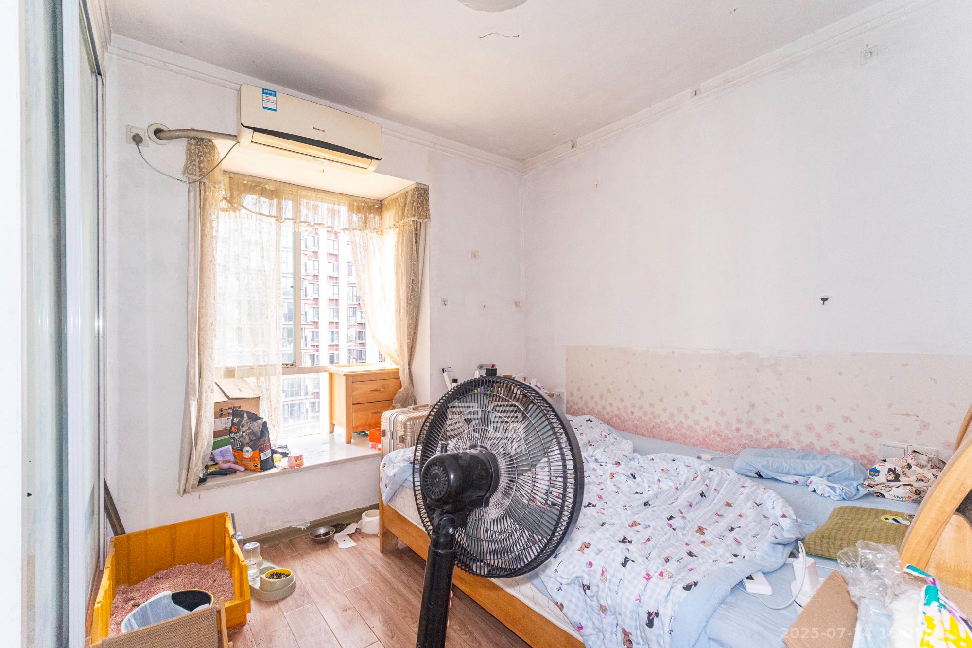 幸福里（幸福里一期）  3室2厅1卫    63.8万卧室