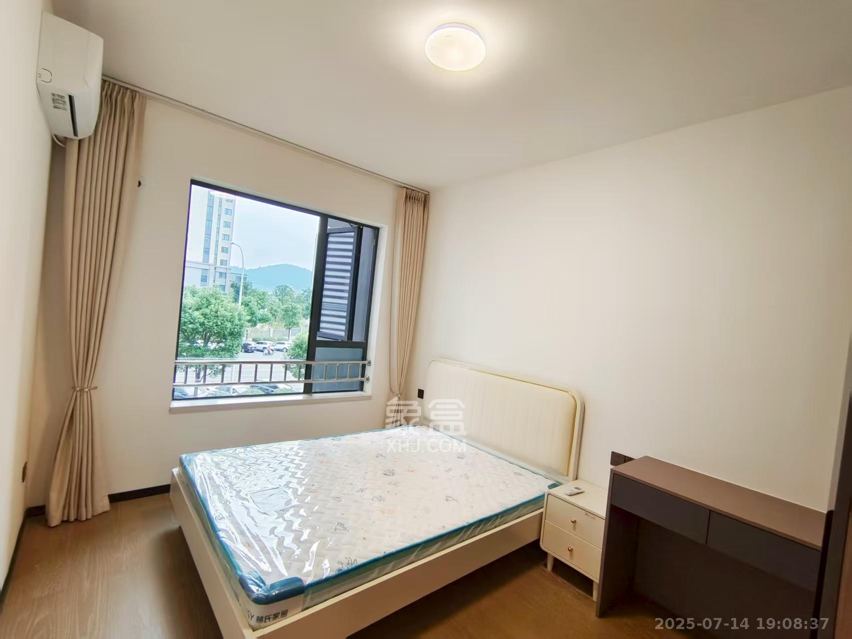 欣利梅溪左岸  1室0厅0卫   3600.00元/月室内图