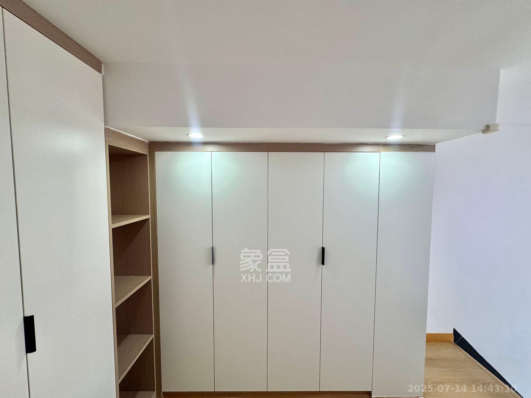 新长海D1站  1室1厅1卫   1500.00元/月室内图1