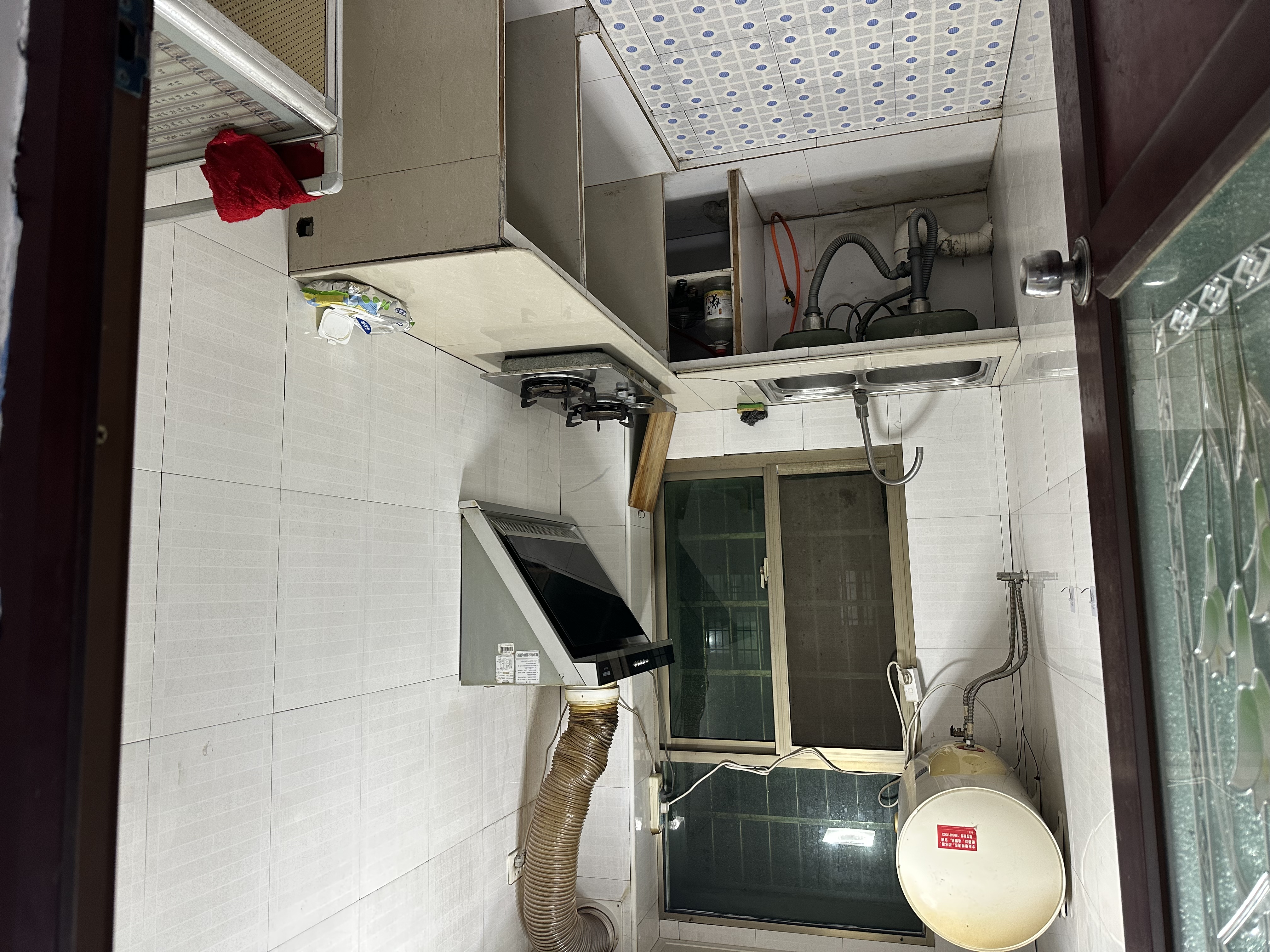 市人大政协机关大院住宅区(老市委) 2室1厅1卫 1250.0元/月 市人大政协机关大院住宅区(老市委) 2室1厅1卫 1250.0元/月室内图