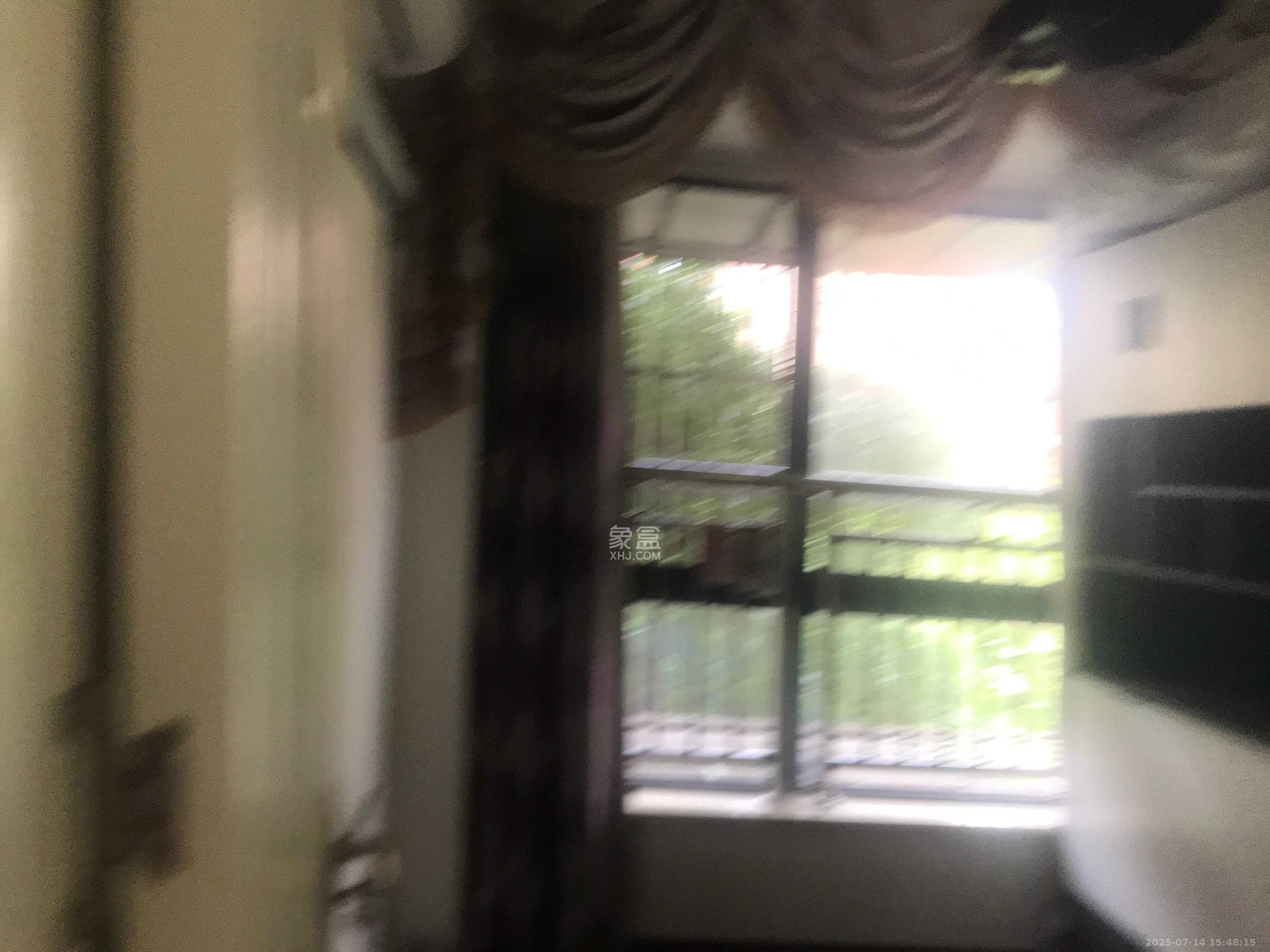 珠江东方明珠(新地东方明珠)三期 1室2厅1卫 1800.0元/月 珠江东方明珠(新地东方明珠)三期 1室2厅1卫 1800.0元/月室内图