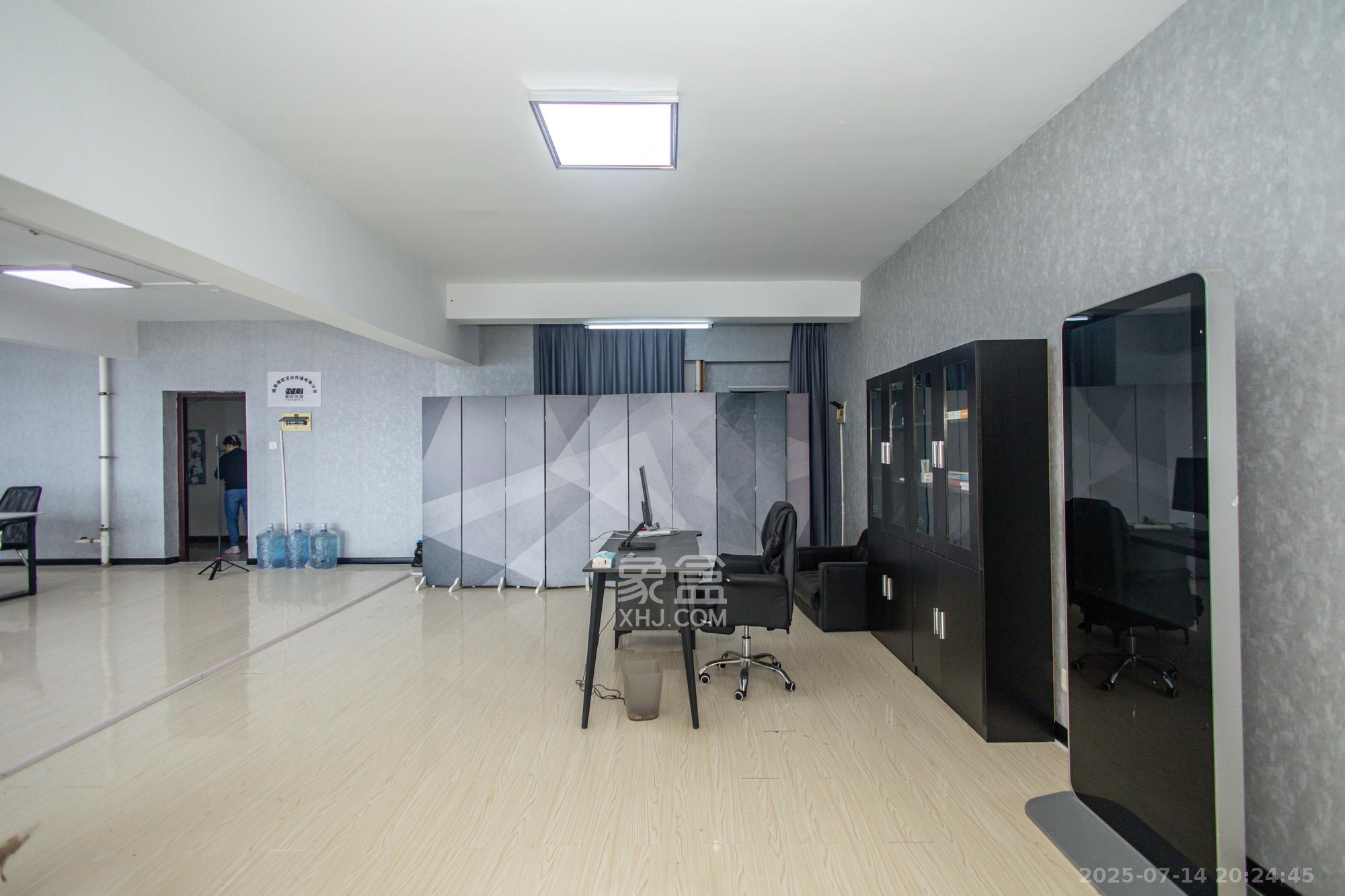 楚天家园  1室1厅1卫    59.0万其他