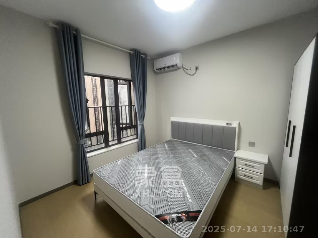 时代倾城四期  3室2厅2卫   2700.00元/月室内图