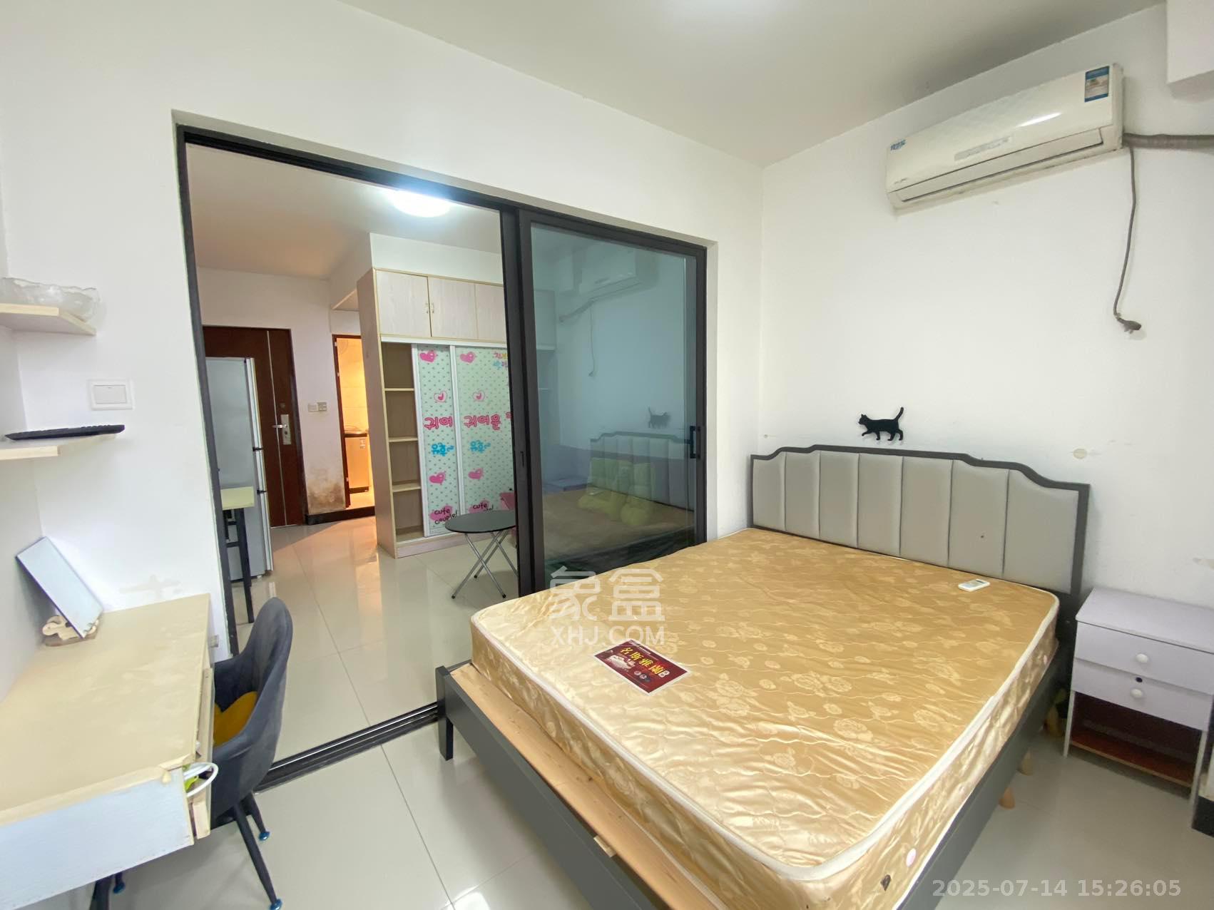 达美D6区 1室1厅1卫 1300.0元/月 达美D6区 1室1厅1卫 1300.0元/月室内图