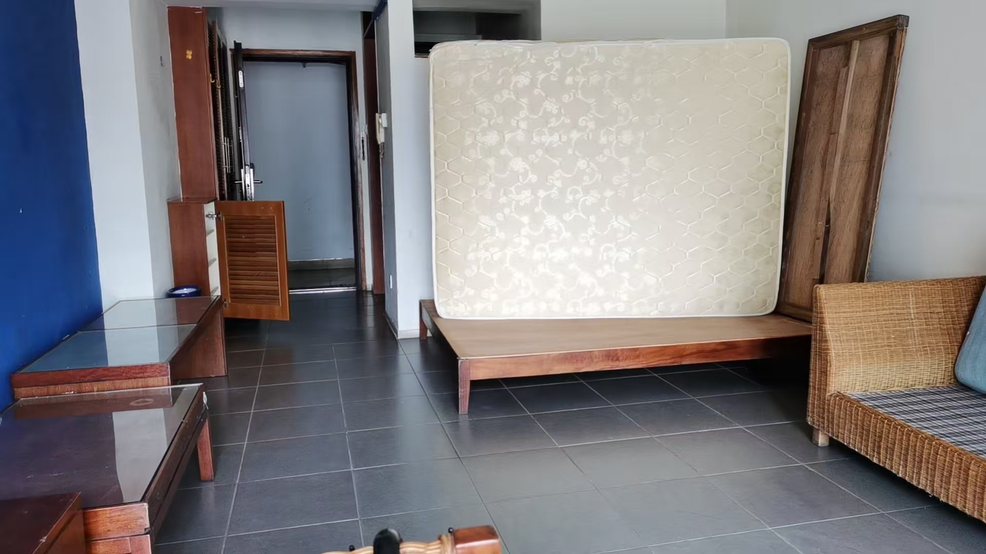 绅蓝都市  1室0厅1卫    48.0万 绅蓝都市  1室0厅1卫    48.0万