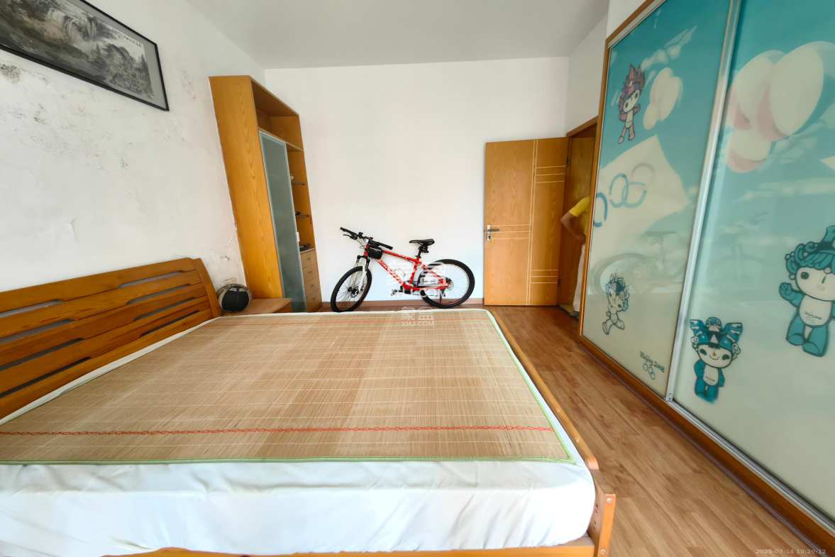 广泰家园 3室2厅2卫 1800.00元/月 广泰家园 3室2厅2卫 1800.00元/月室内图