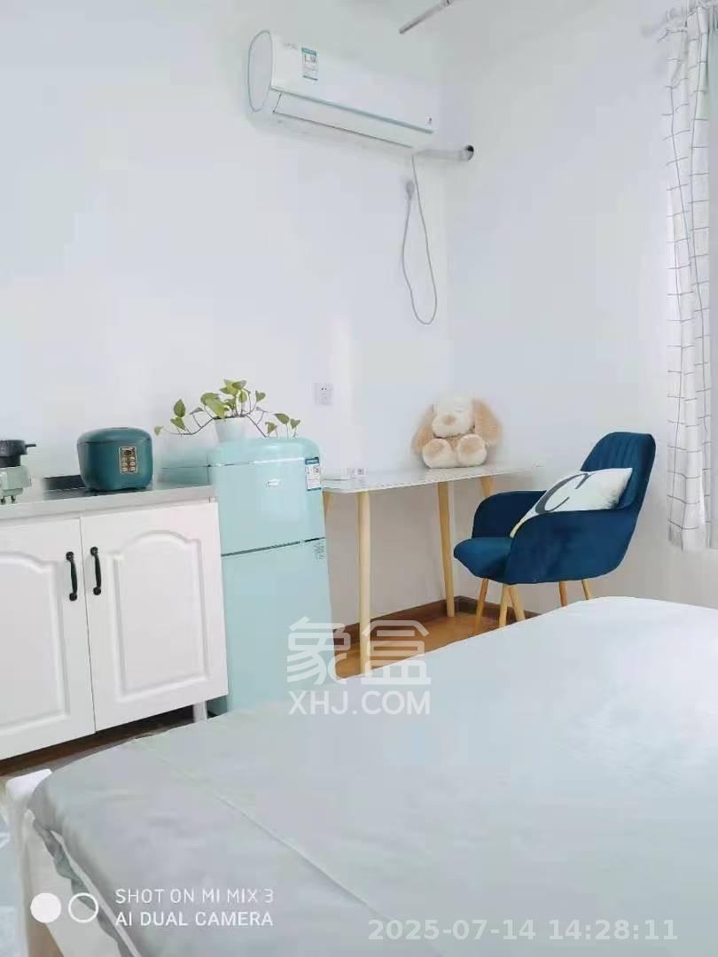 荣盛花语城 1室0厅0卫 750.0元/月 荣盛花语城 1室0厅0卫 750.0元/月室内图