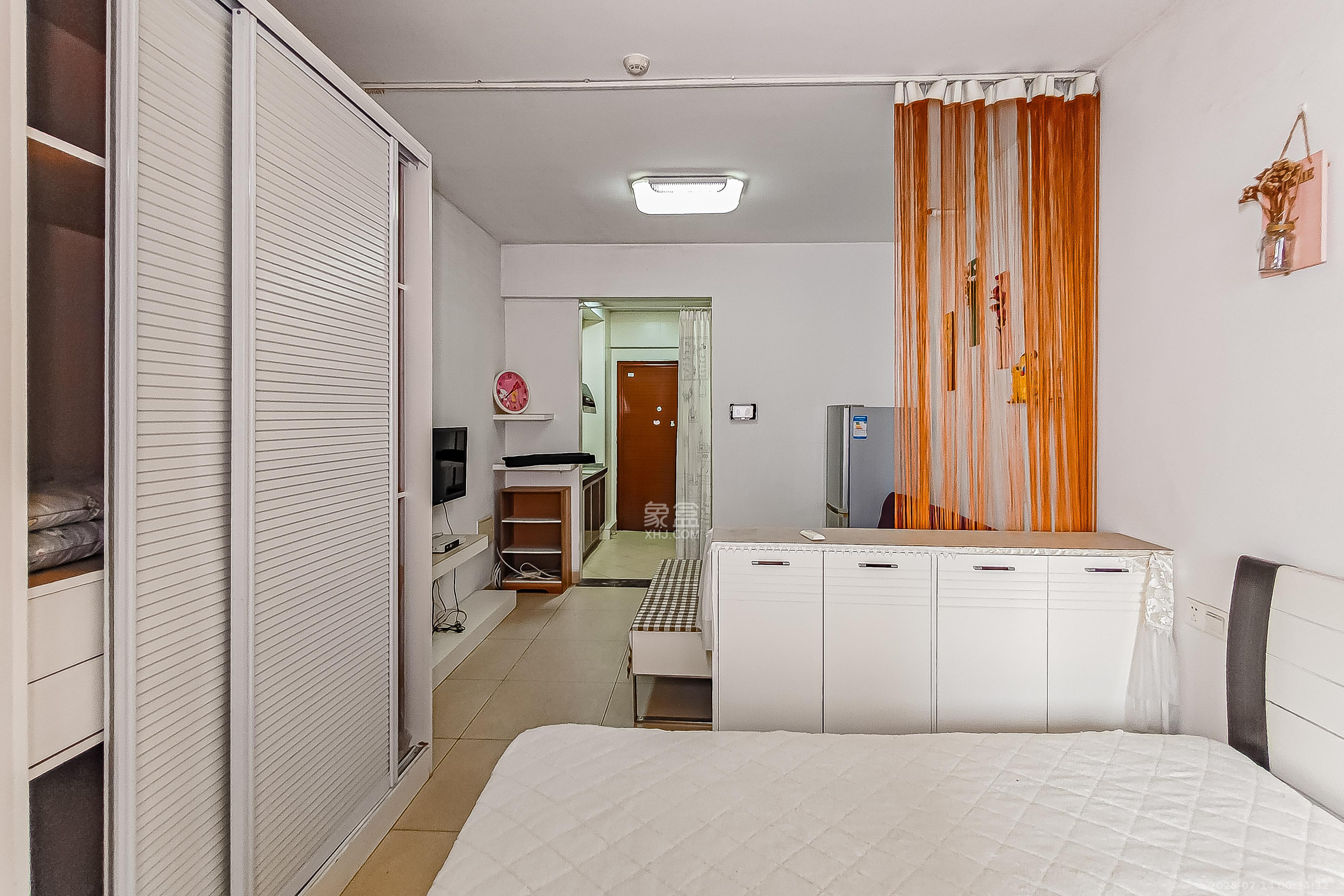 万博汇 1室1厅1卫 55.0万 万博汇 1室1厅1卫 55.0万卧室