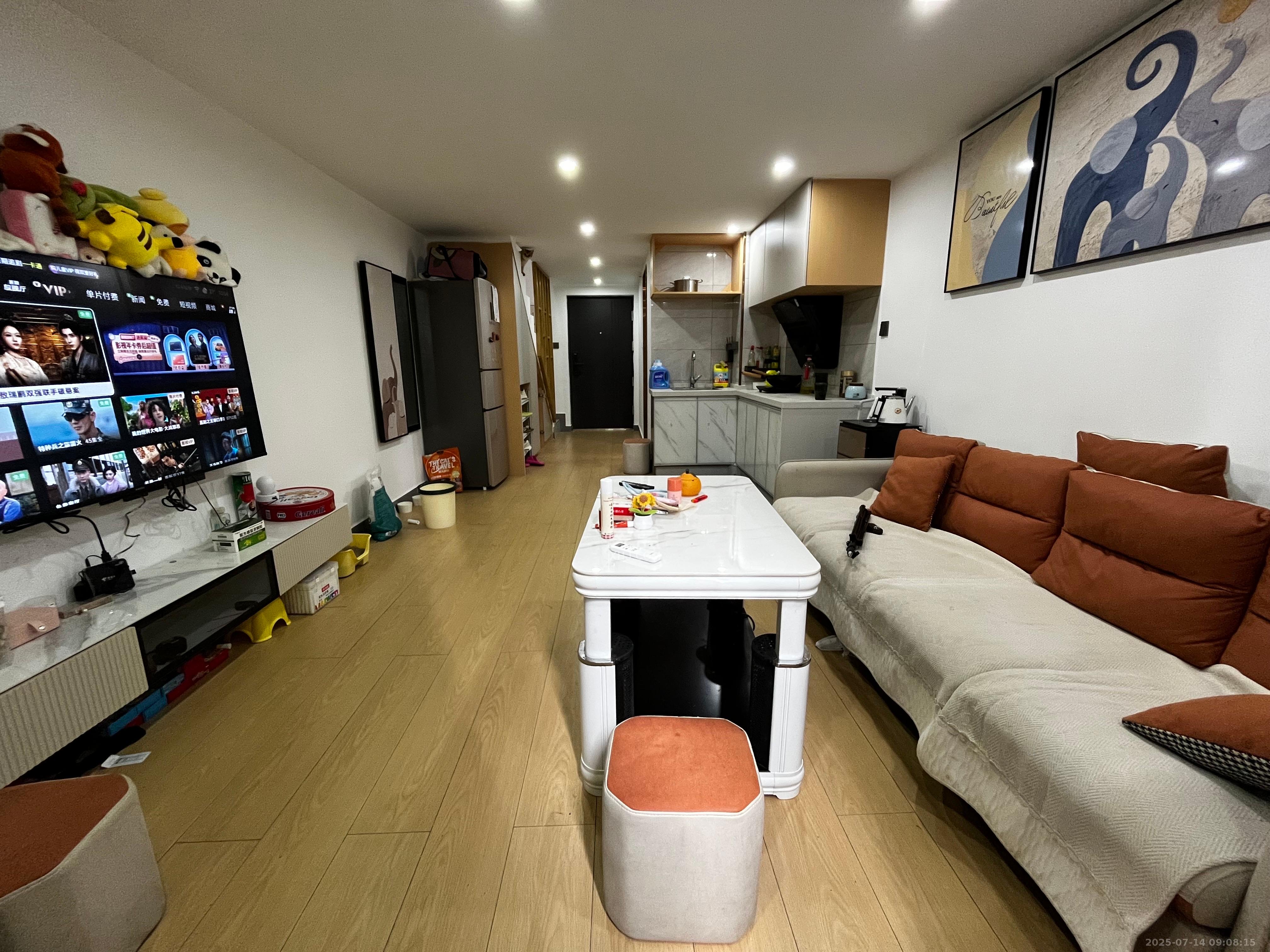中海阅溪府  2室1厅1卫   2200.00元/月室内图