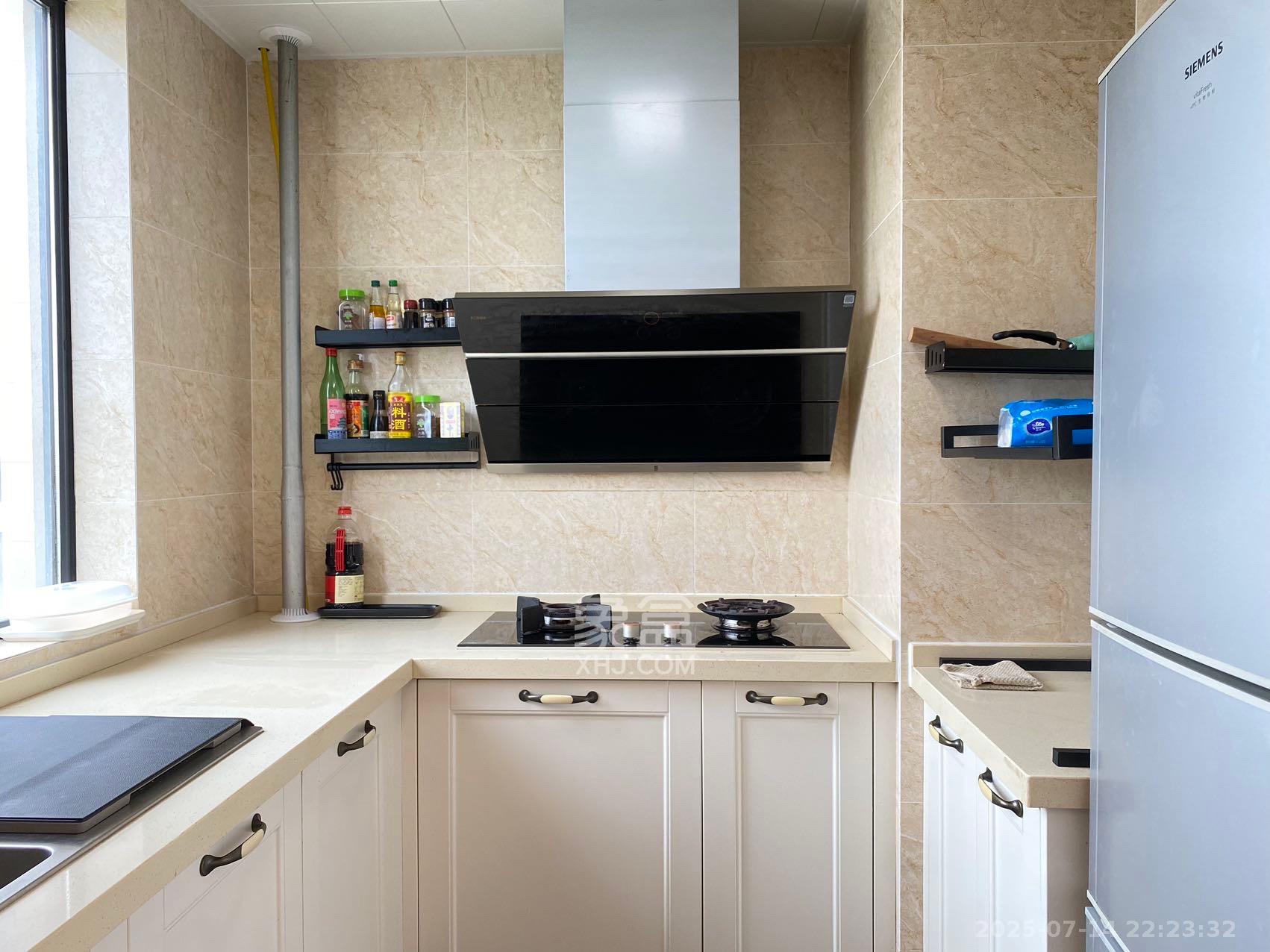 万科魅力之城观澜里 3室2厅2卫 3500.0元/月 万科魅力之城观澜里 3室2厅2卫 3500.0元/月室内图