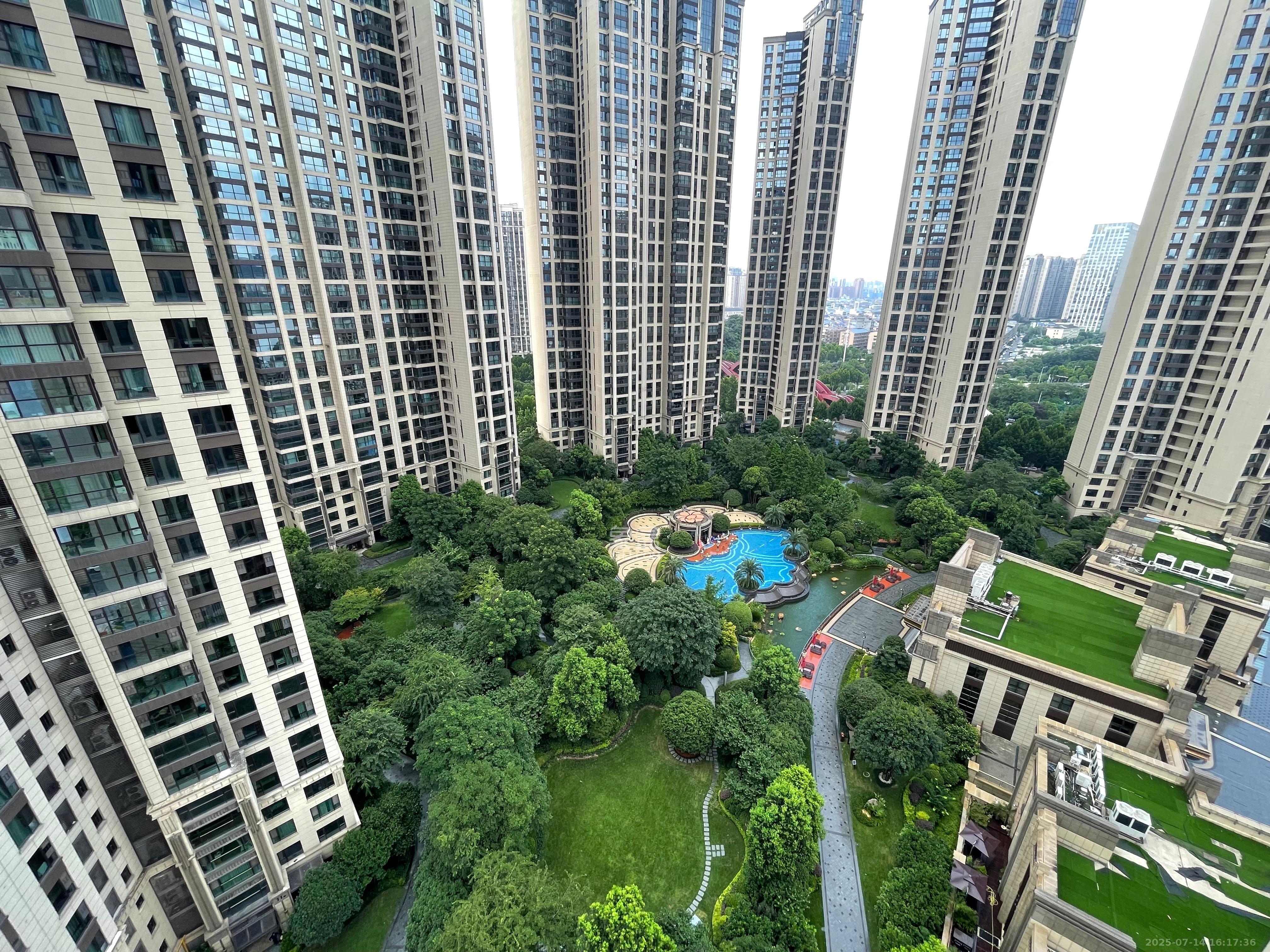 晟通牡丹舸 4室2厅2卫 4000.0元/月 晟通牡丹舸 4室2厅2卫 4000.0元/月室内图