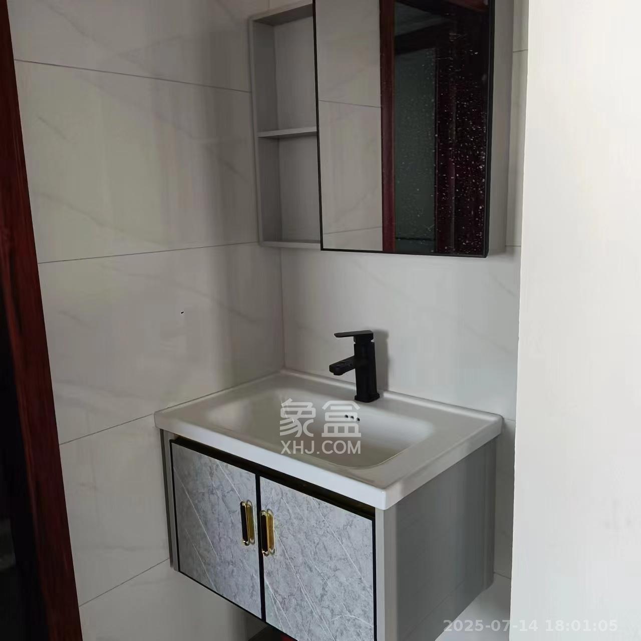 盛地东方芯府  3室2厅1卫    2500.0元/月室内图