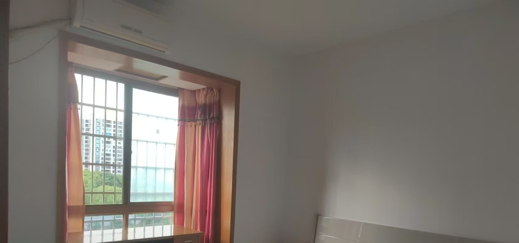 崇和中苑 2室1厅1卫 1400.0元/月 崇和中苑 2室1厅1卫 1400.0元/月室内图