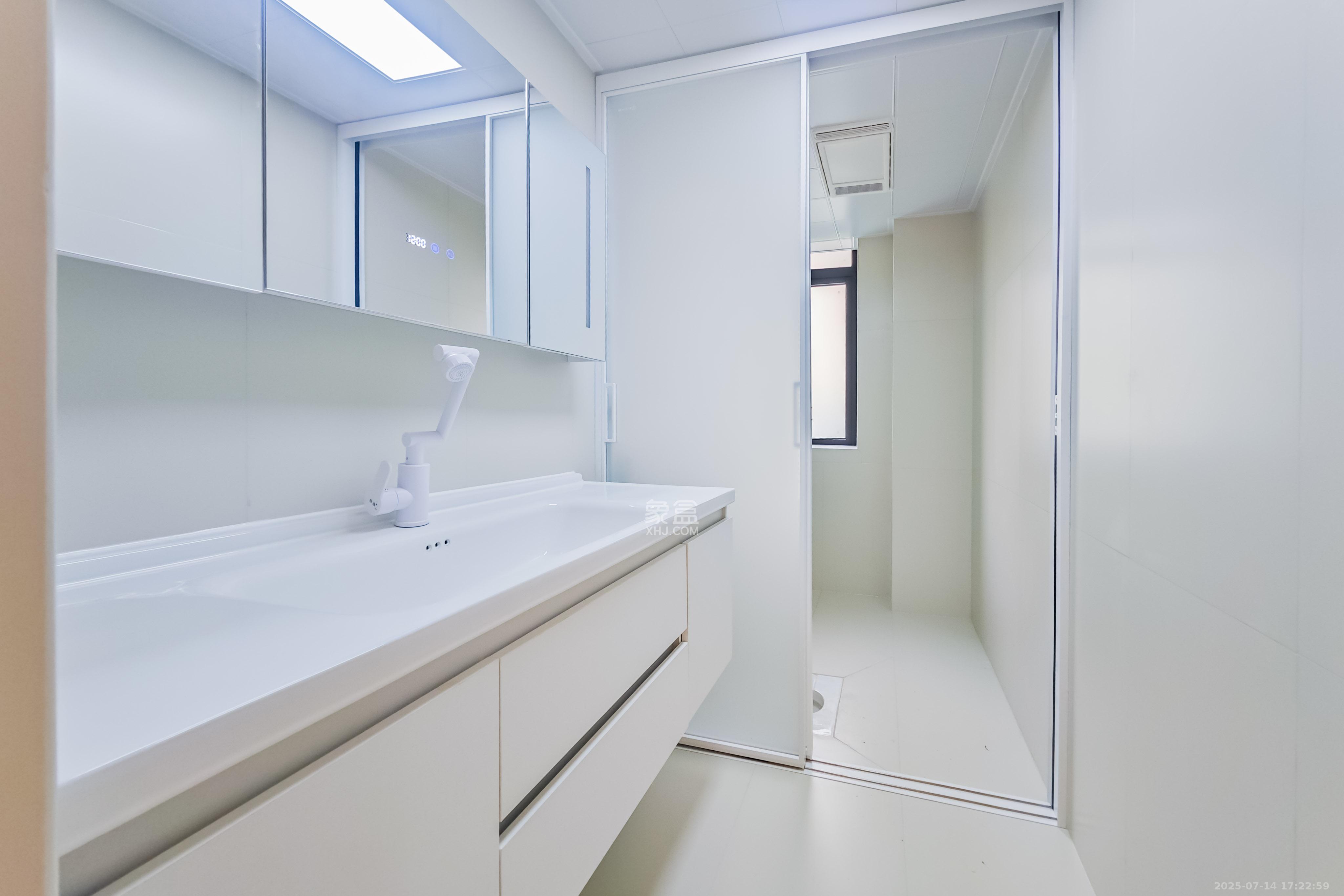 乐尚城 3室2厅2卫 116.8万 乐尚城 3室2厅2卫 116.8万卫生间