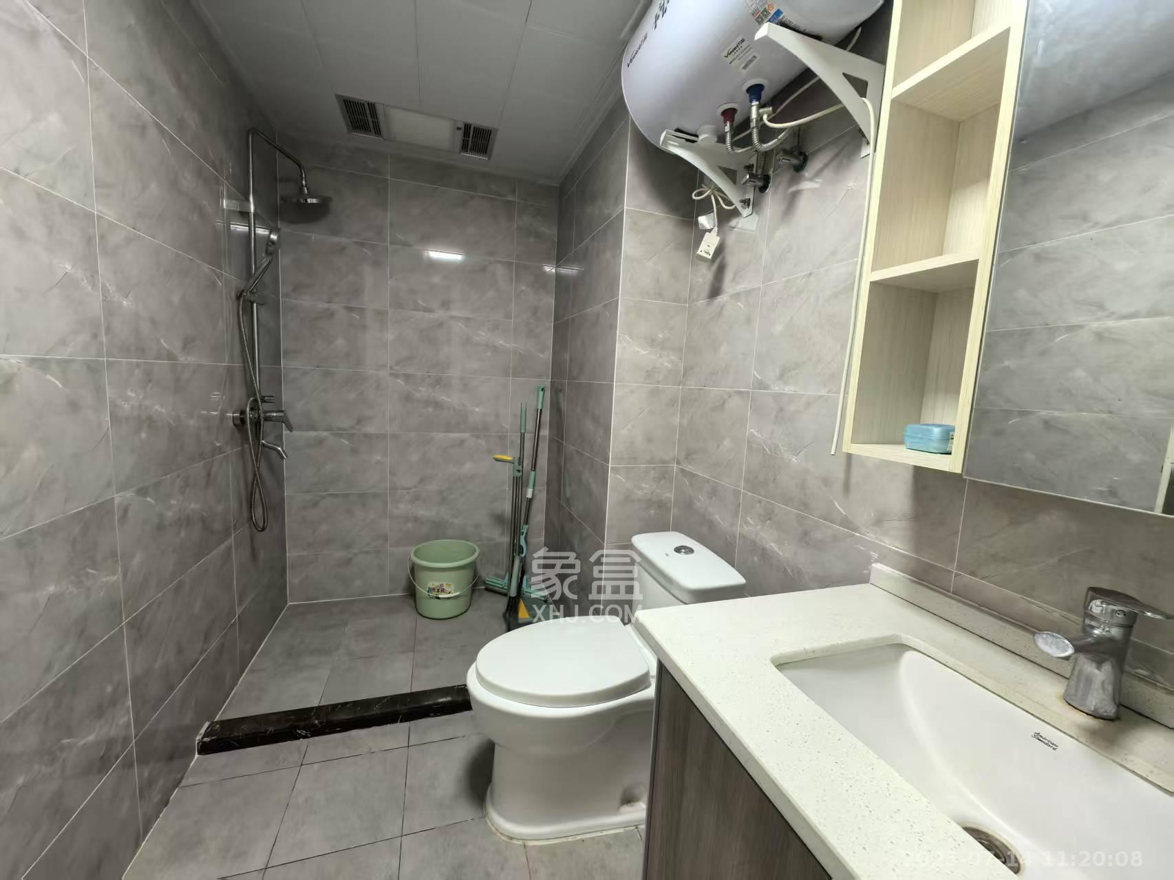 和顺洋湖壹号  1室1厅1卫    2400.0元/月 和顺洋湖壹号  1室1厅1卫    2400.0元/月室内图