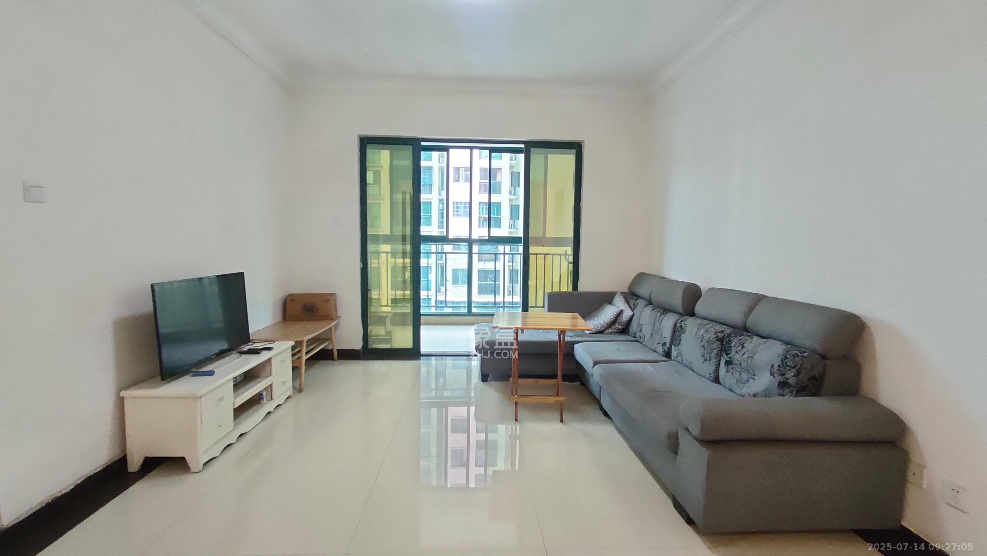 富基世纪公园 3室2厅1卫 1400.0元/月 富基世纪公园 3室2厅1卫 1400.0元/月室内图