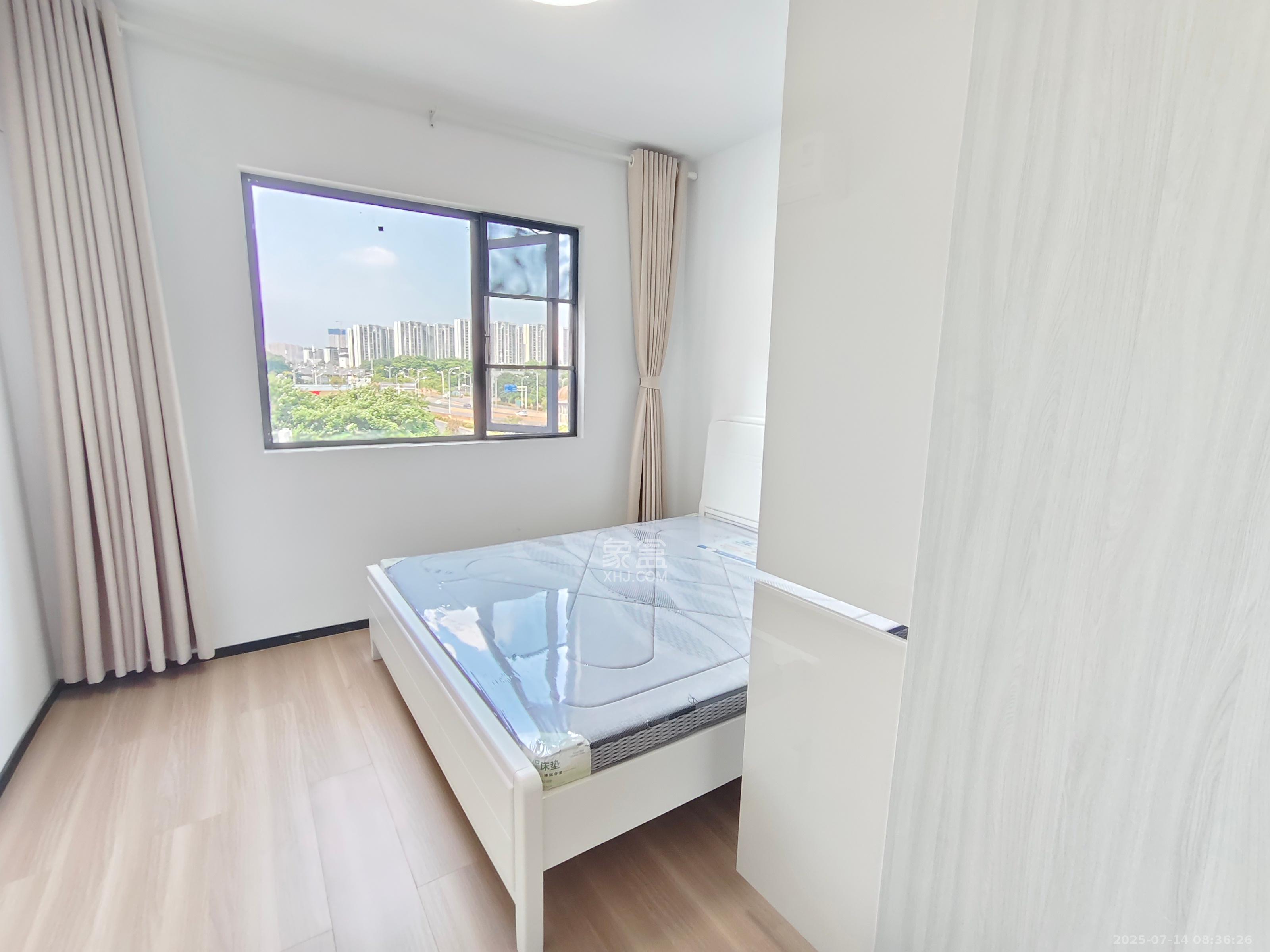 文景家园  4室2厅2卫    3600.0元/月室内图
