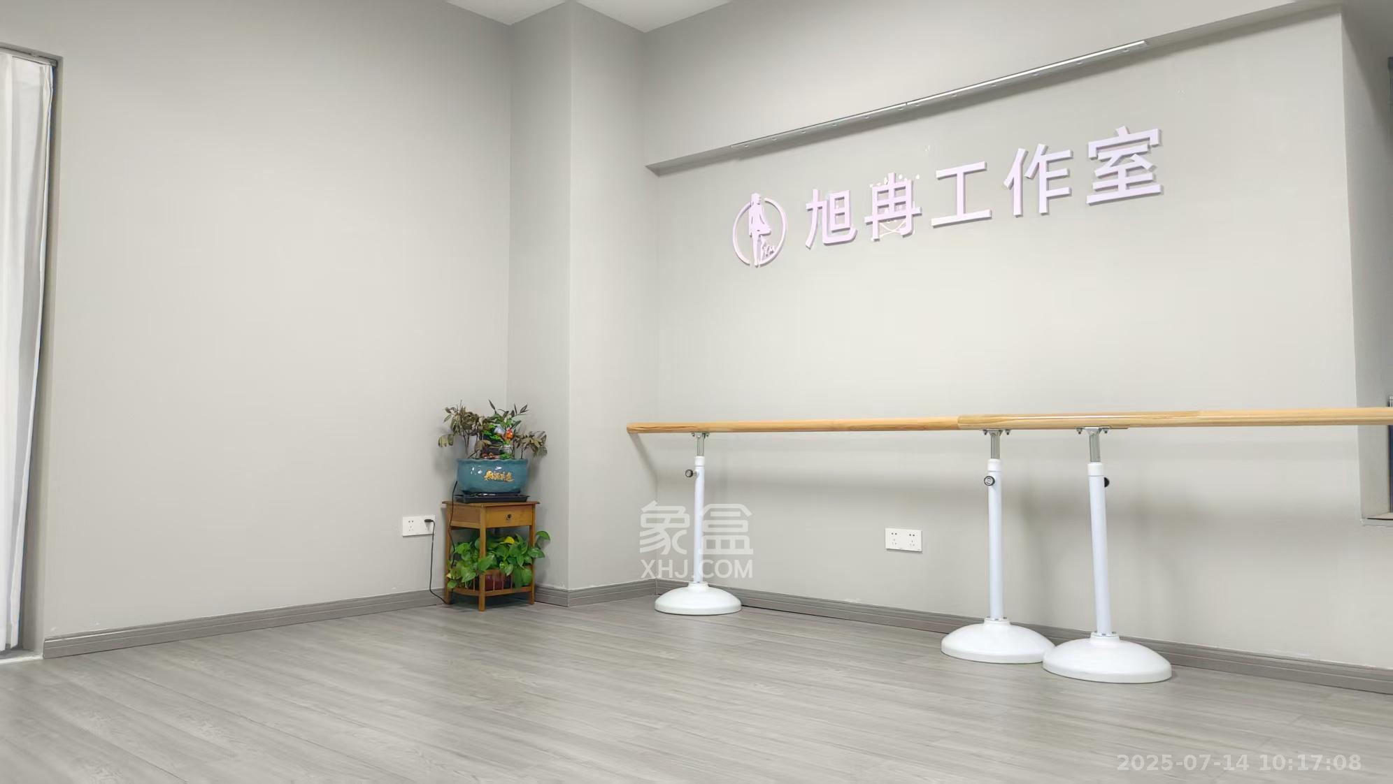 长房东旭国际 1室1厅1卫 3000.0元/月 长房东旭国际 1室1厅1卫 3000.0元/月室内图