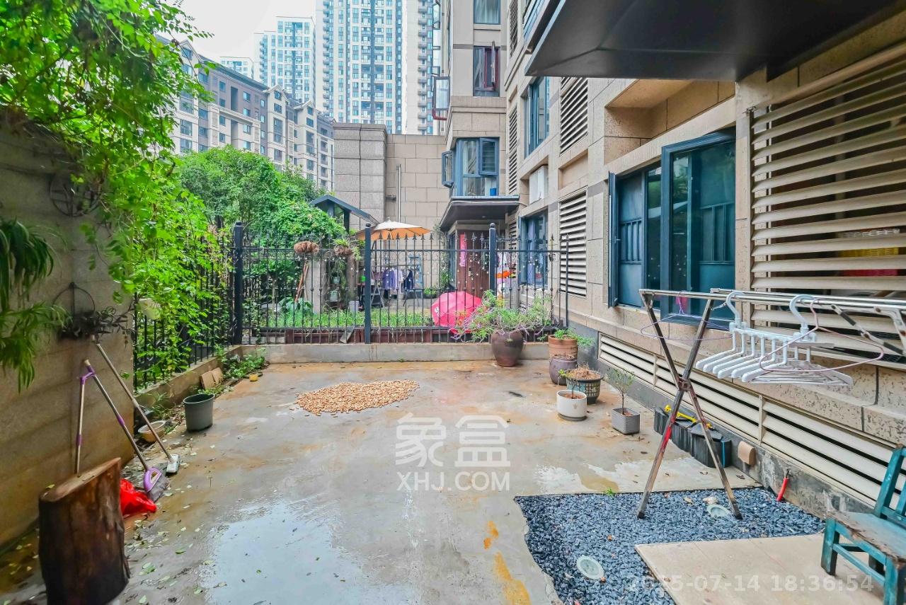 万科魅力之城观澜里  4室2厅2卫    6000.0元/月室内图